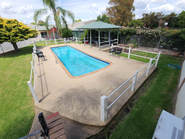 Swimming Pool and BBQ access