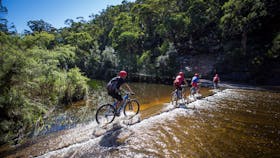 Glenbrook creek crossing - Oaks Trail