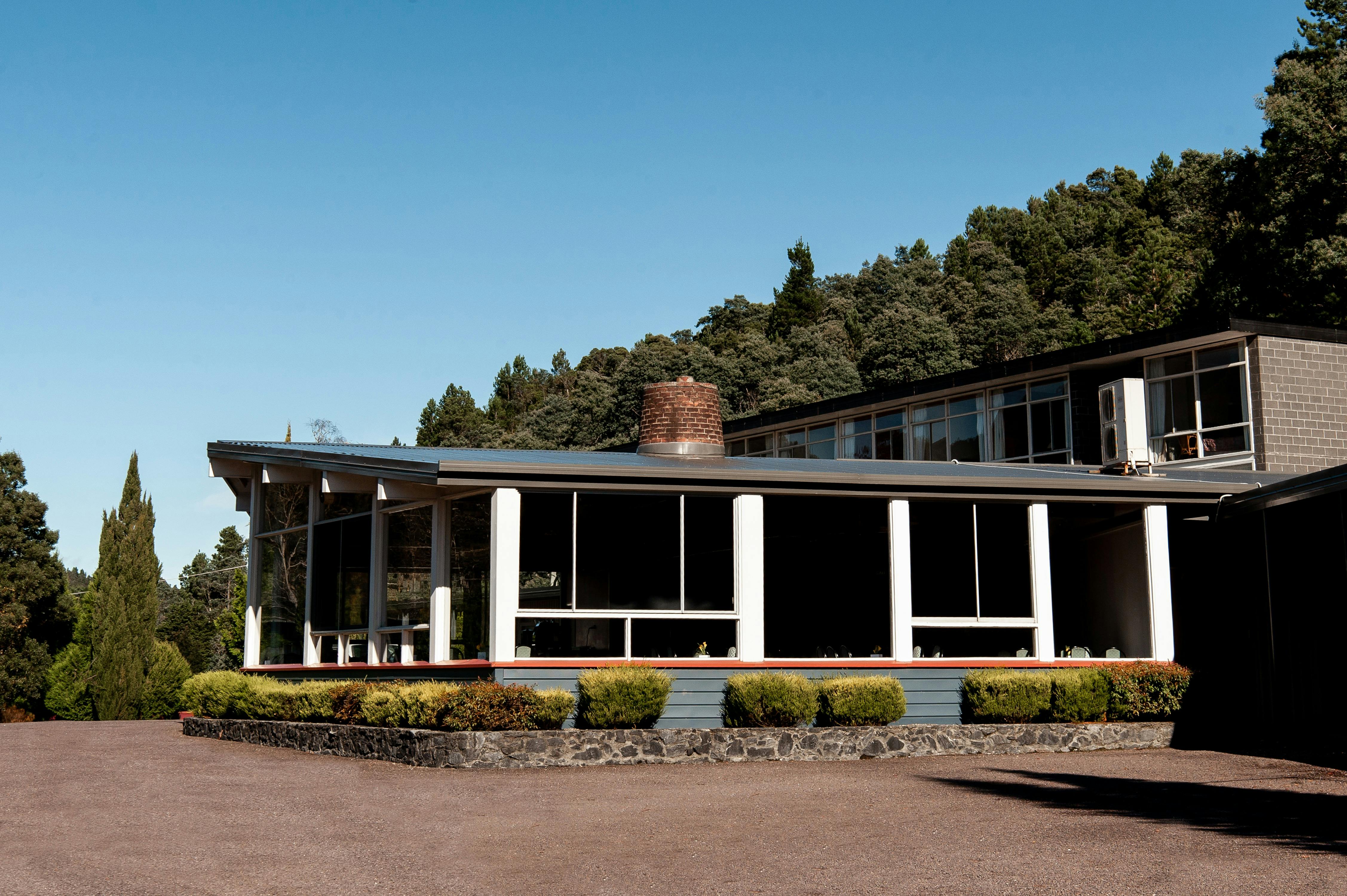 Silver Hills Motel