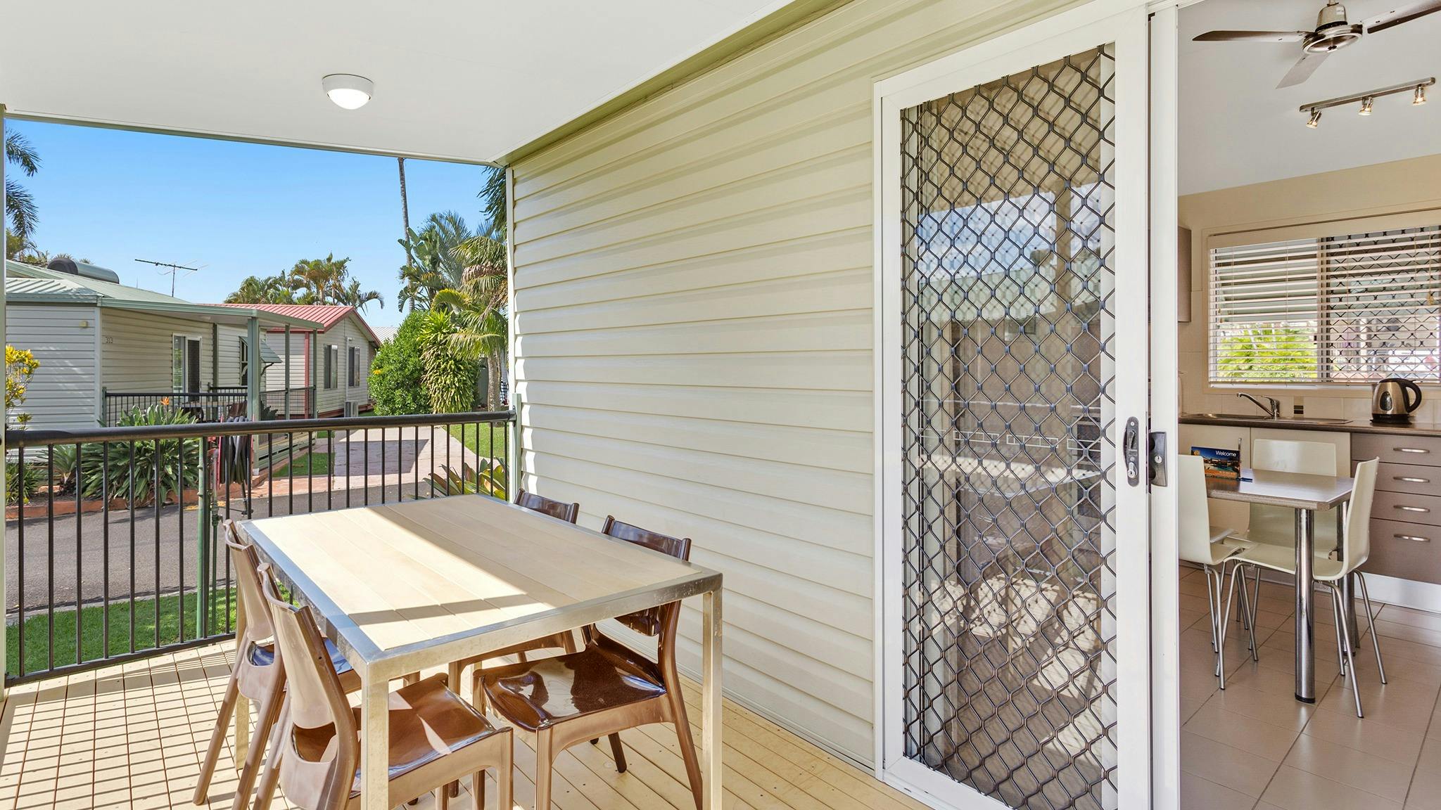 Alfresco Cabin at Brisbane Holiday Village Alfresco Cabin at Brisbane Holiday Village