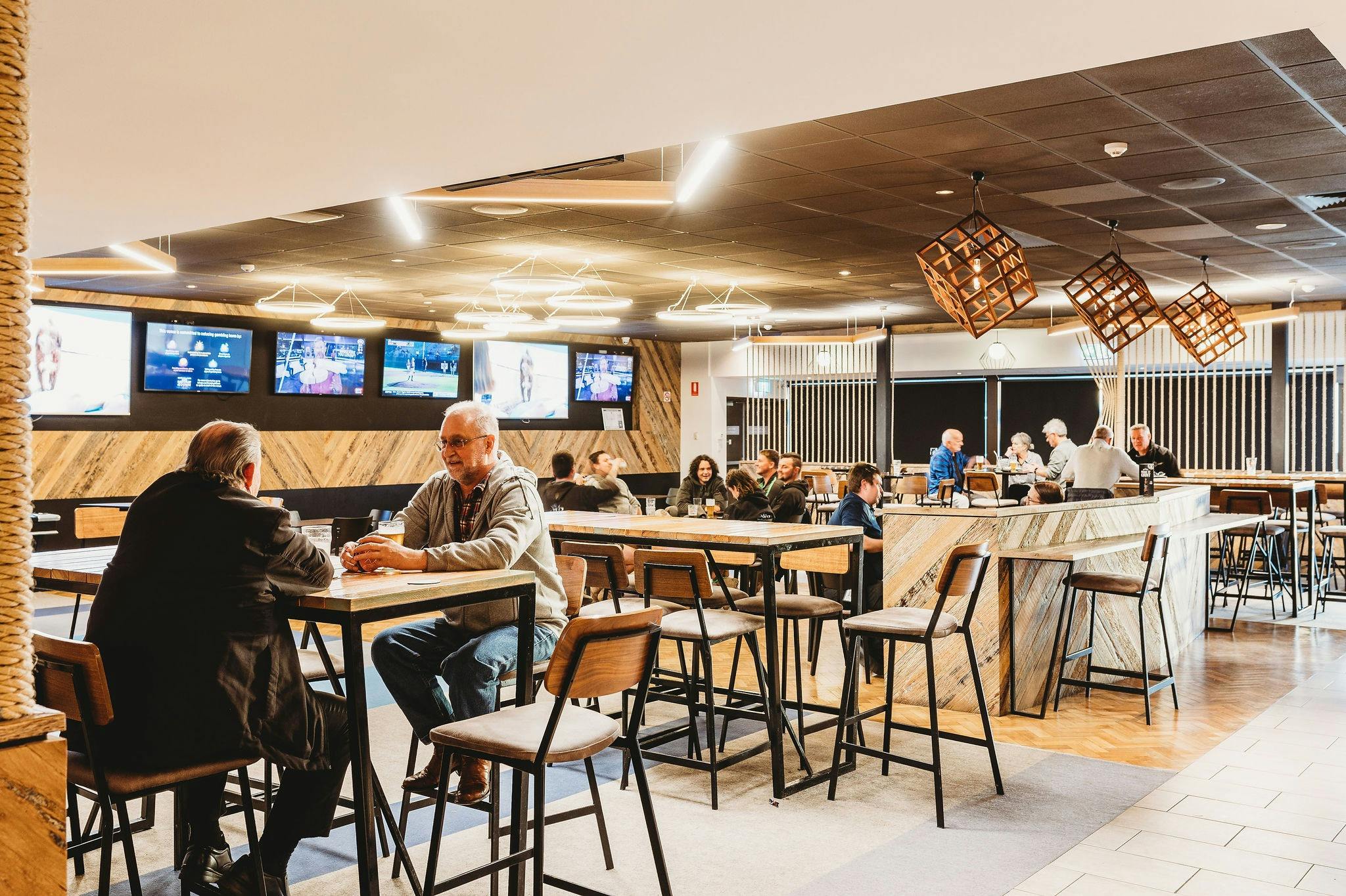 Erindale Vikings | Sideline Bar