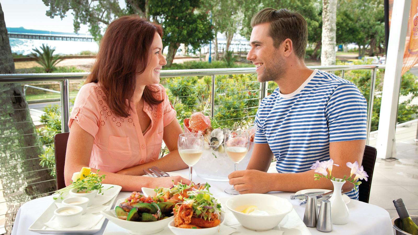 Ocean front dining - Hervey Bay