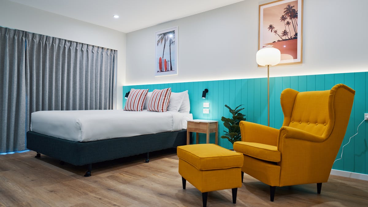 Comfort Queen Room