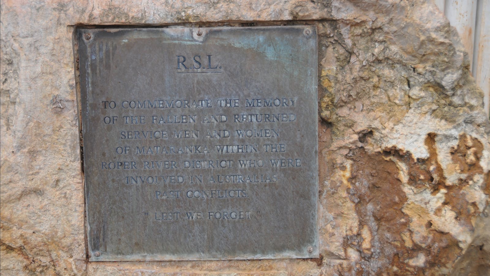 Mataranka War Memorial