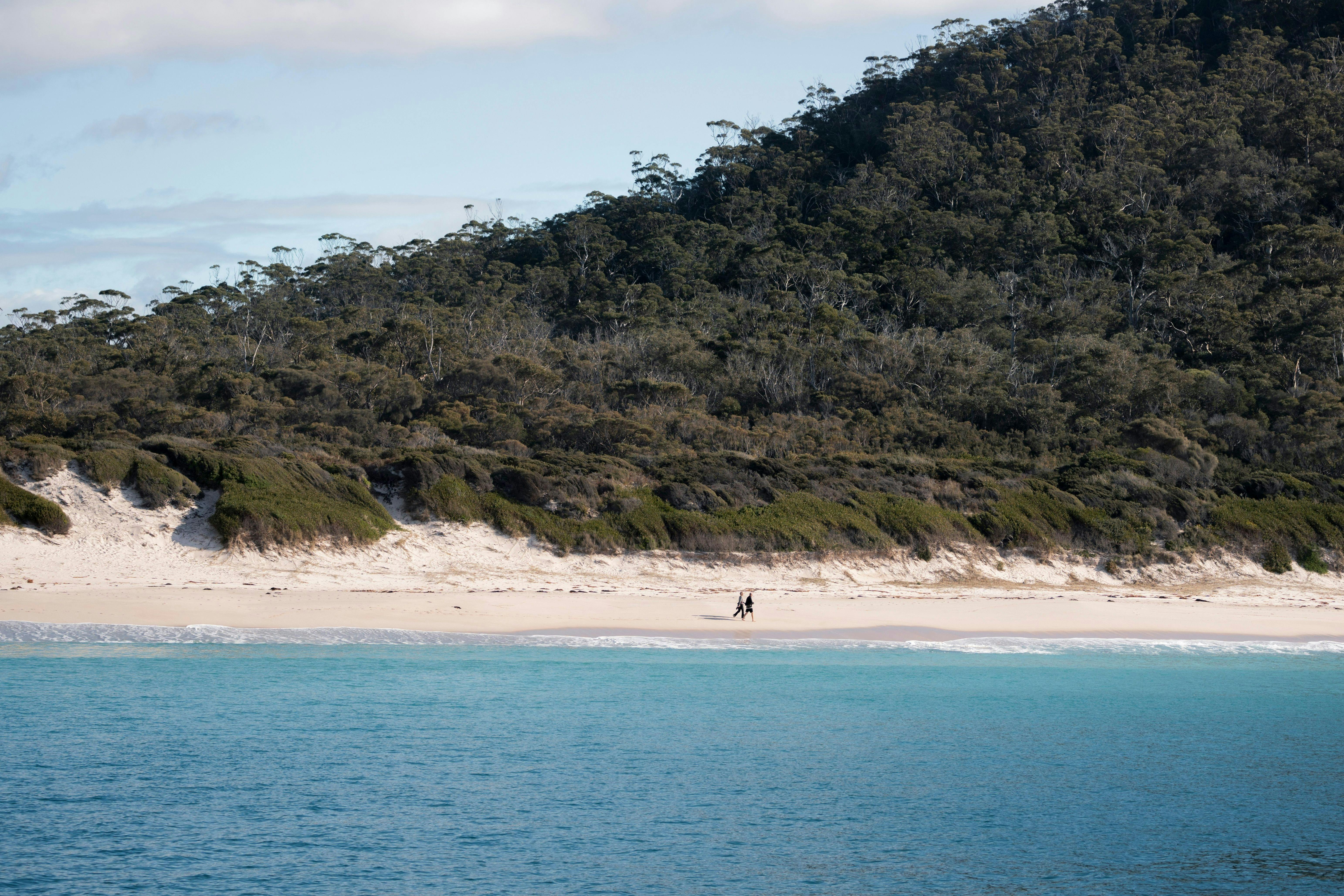 Travel along to Wineglass Bay