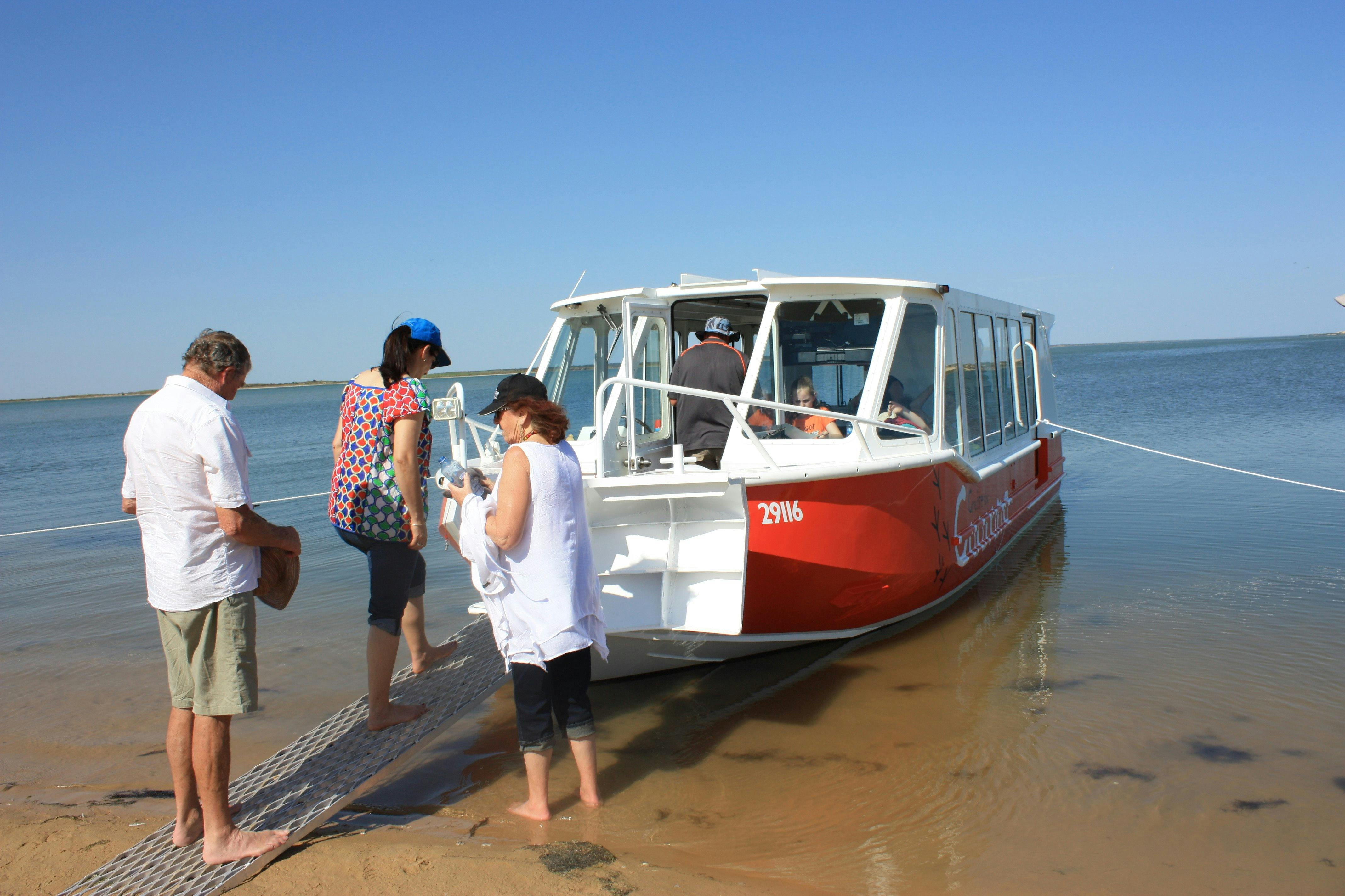 Cruise the Coorong