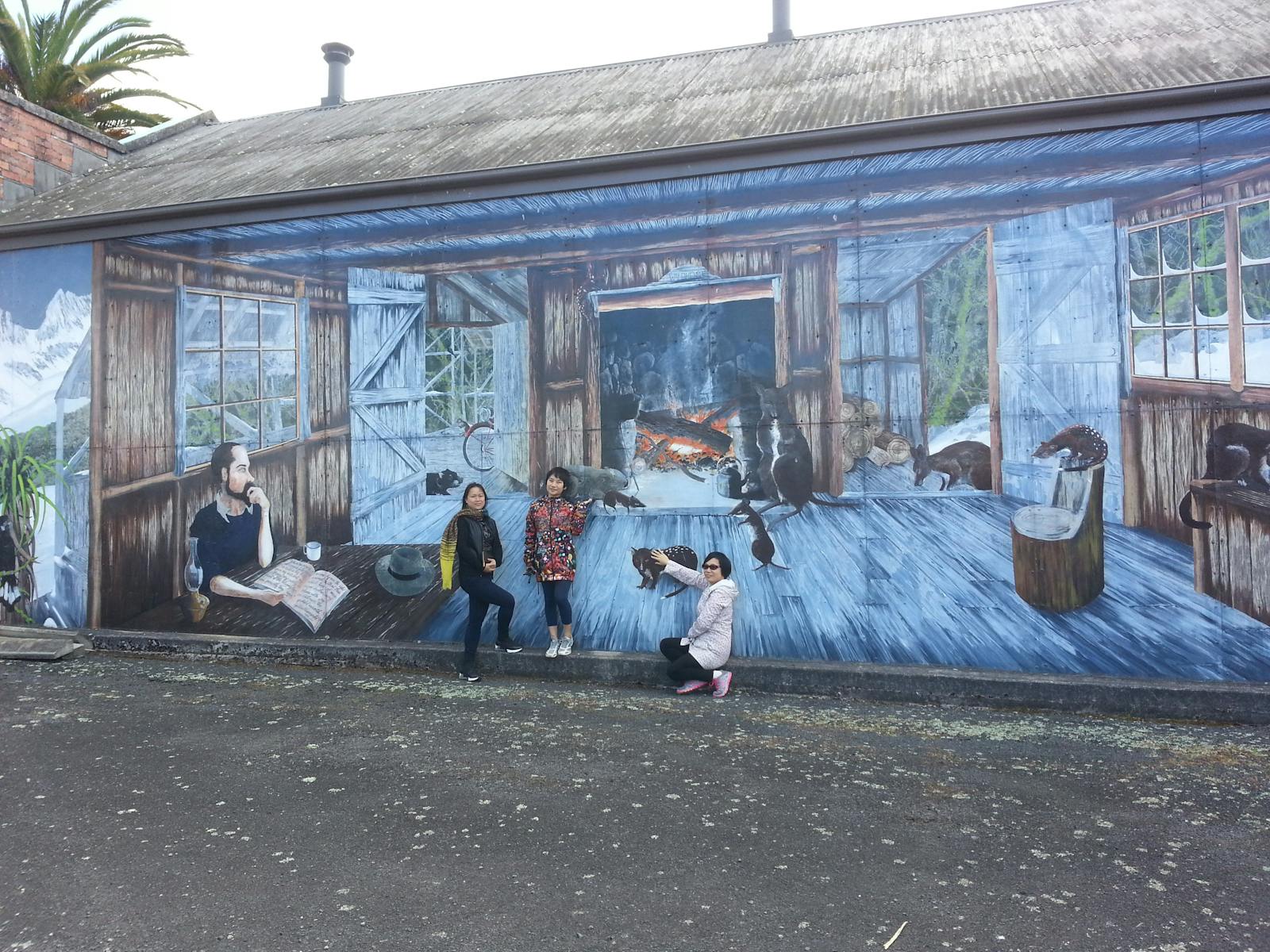 Murals at Sheffield on the way to Cradle Mountain