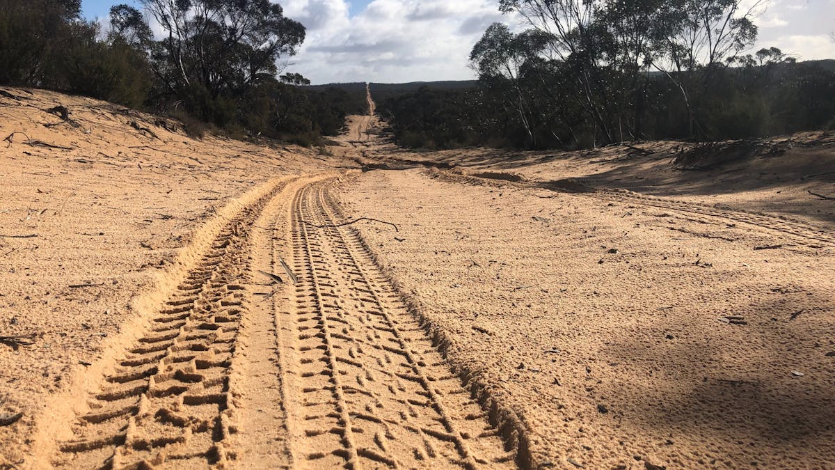 The Vic/Sa border track is known for its famous sandy dunes