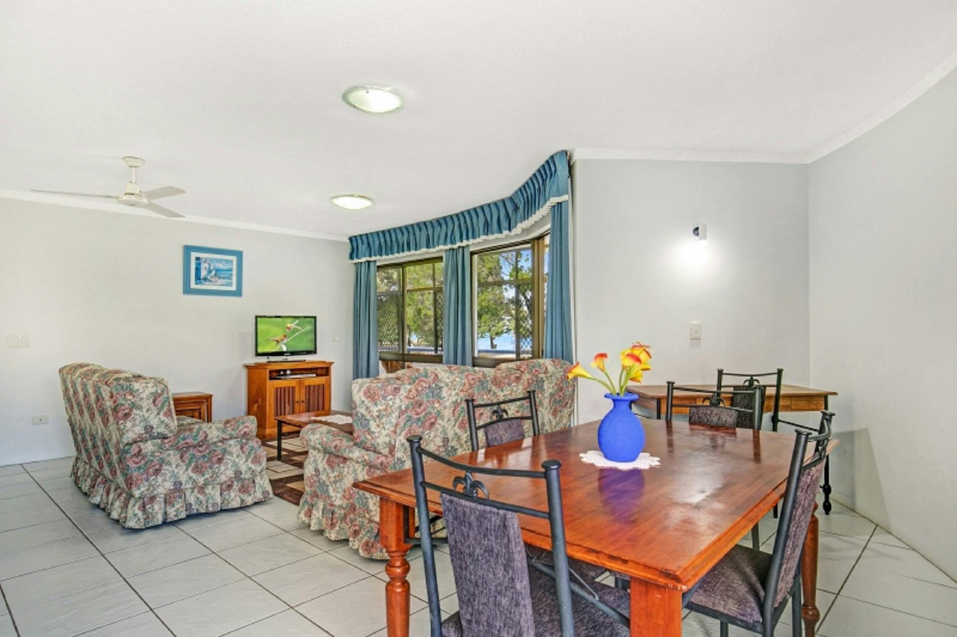 Views, Pool & Air-Conditioning - Bongaree