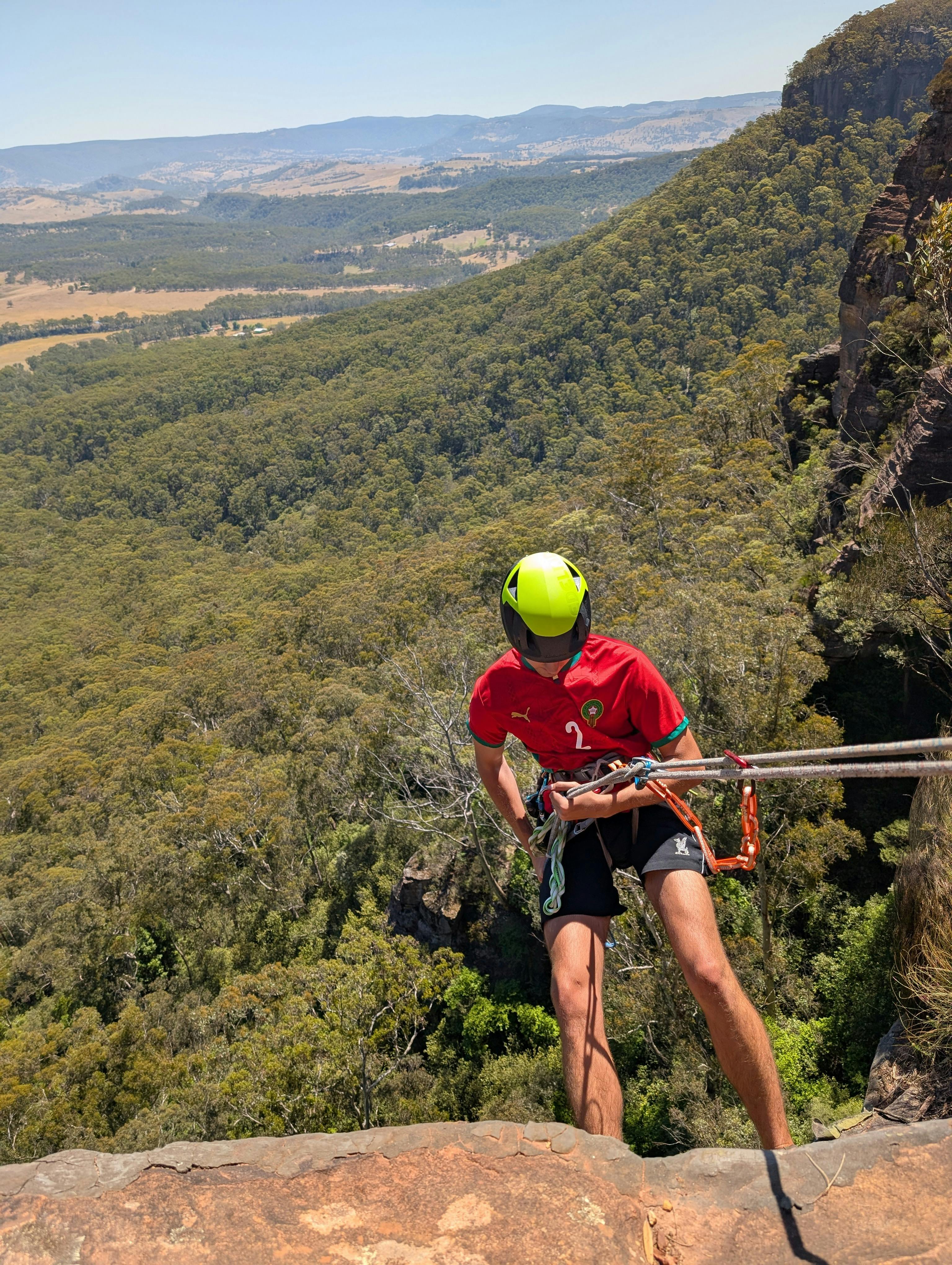 在藍山進行繩索速降
