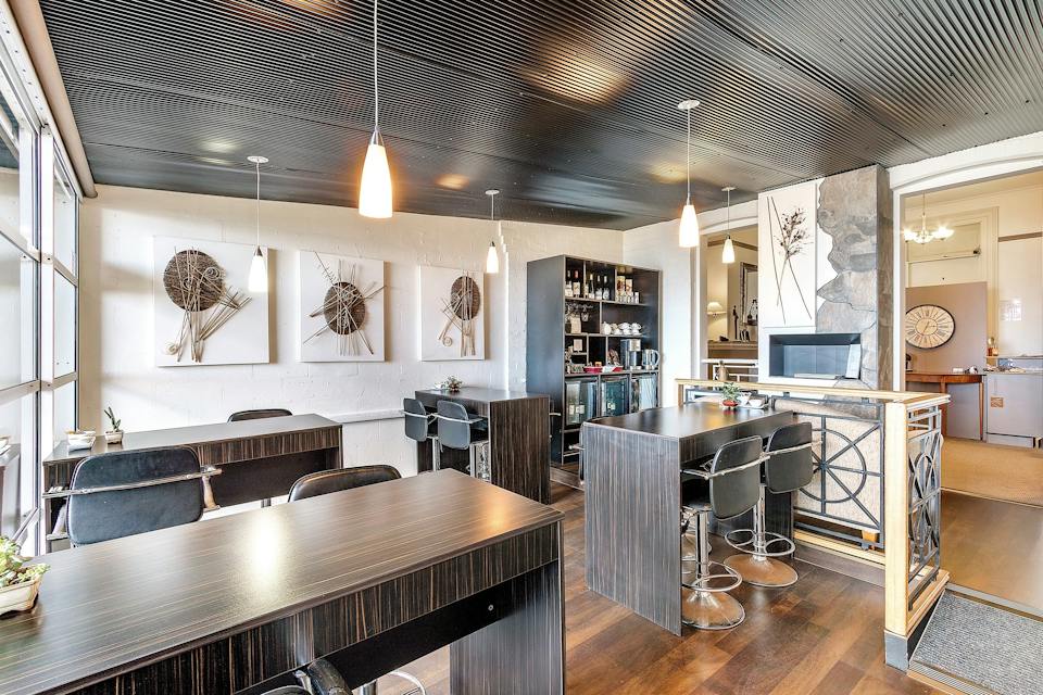 The Madsen Boutique Hotel and Apartments photo
