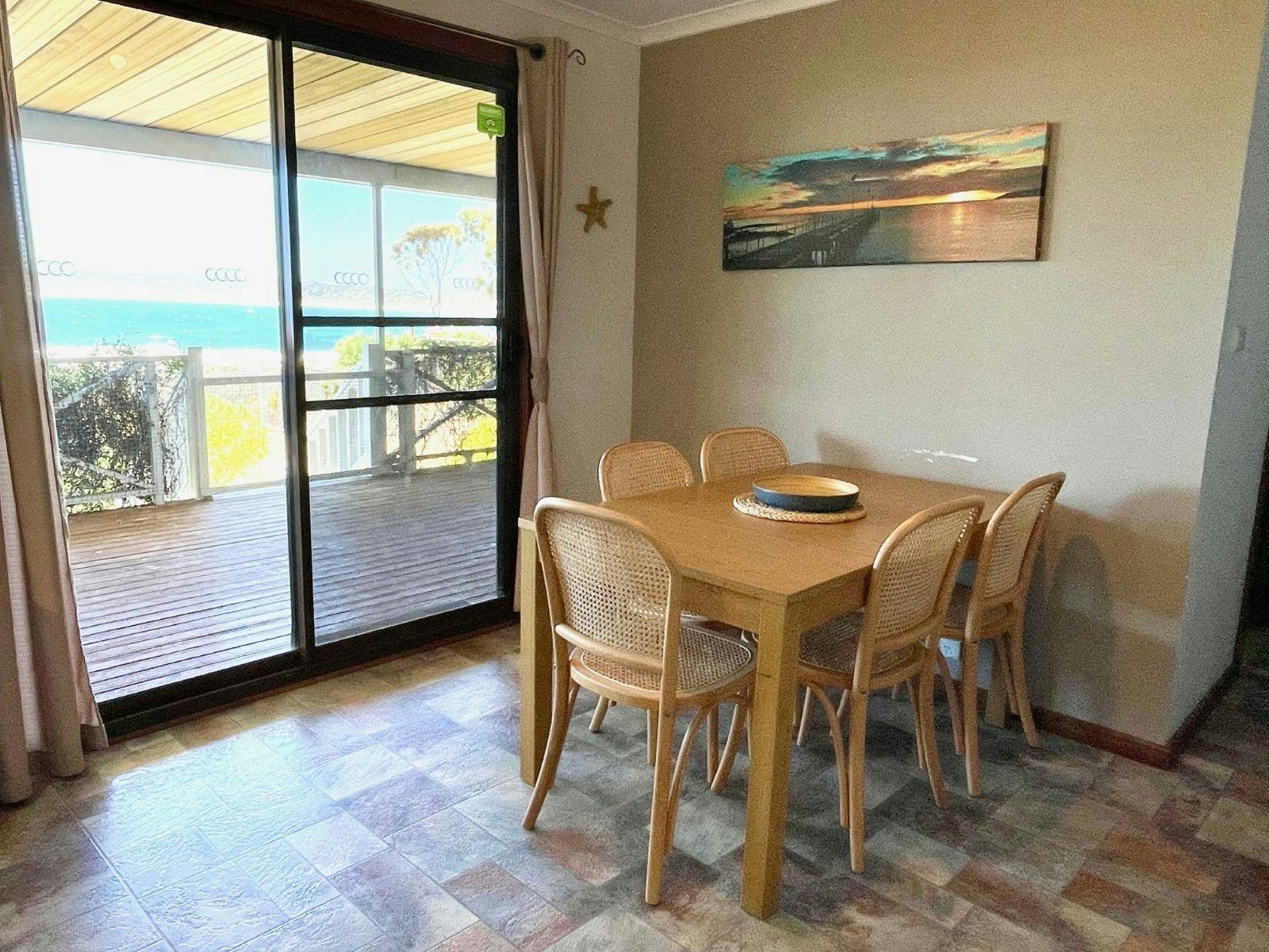 Fareview Beach House