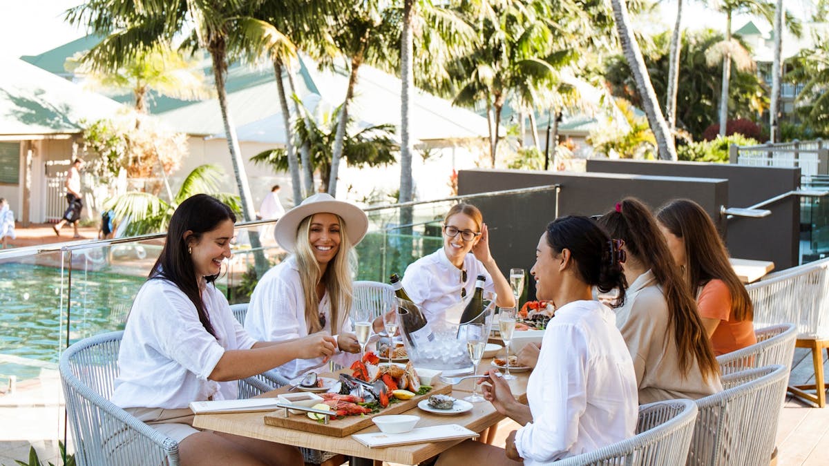Dining at Novotel Sunshine Coast Resort