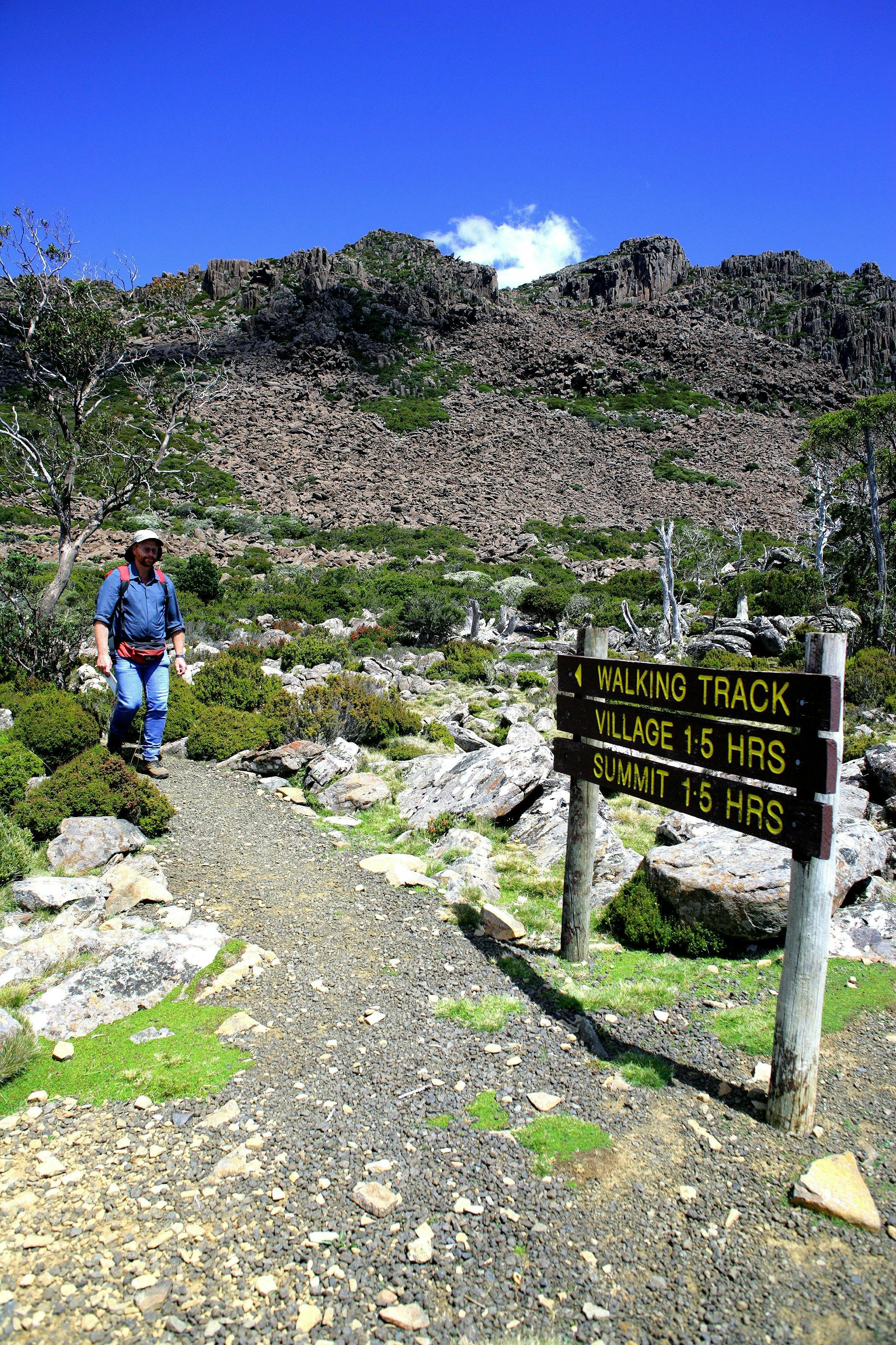 Carr Villa to Alpine Village track