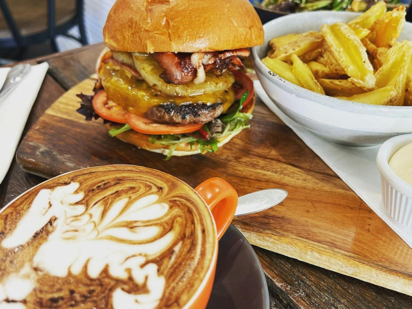 Nosh Ballina
