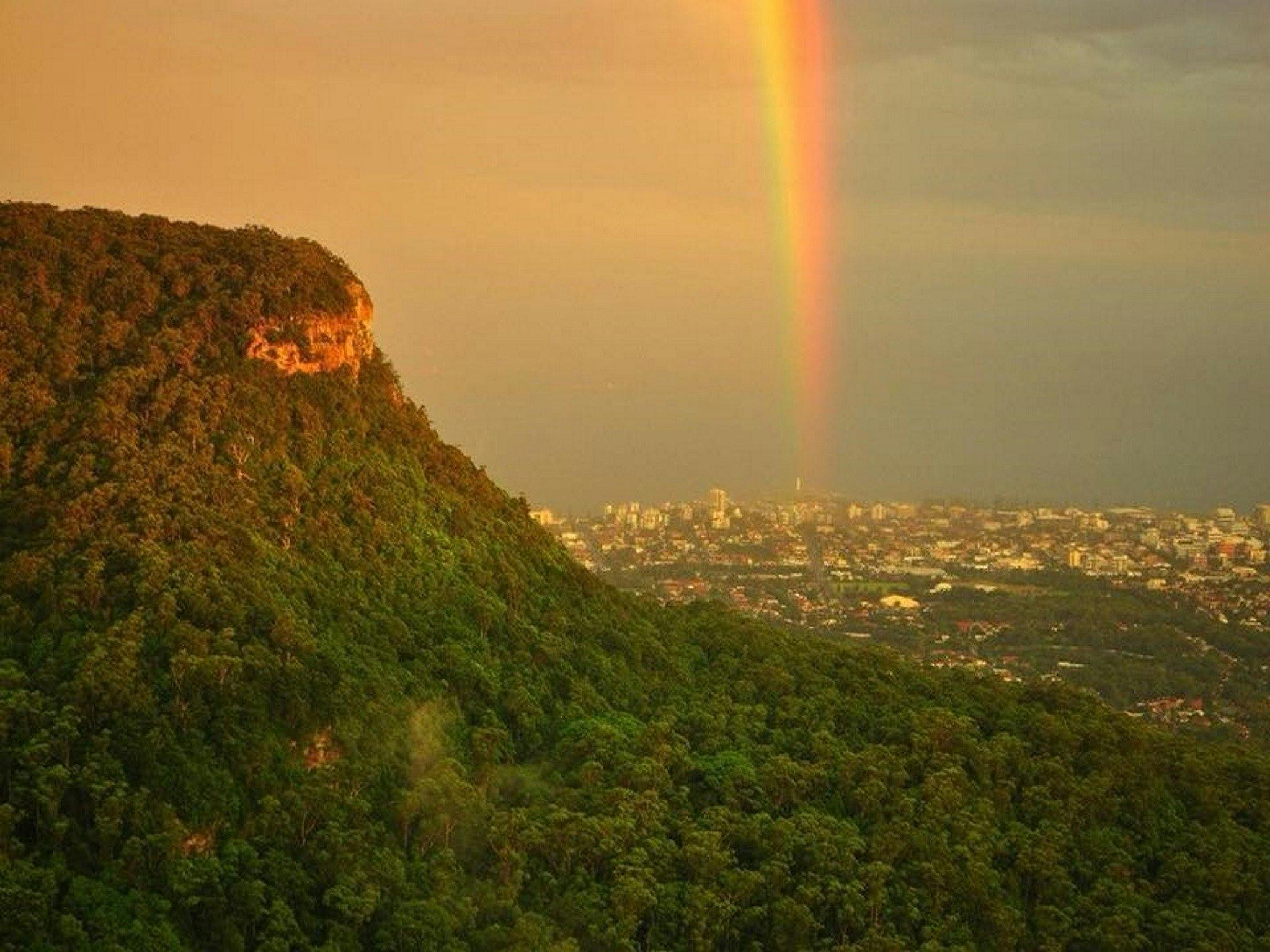 Mount Keira Kiosk NSW Holidays & Things to Do