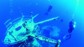 HMAS Swan Dive Wreck