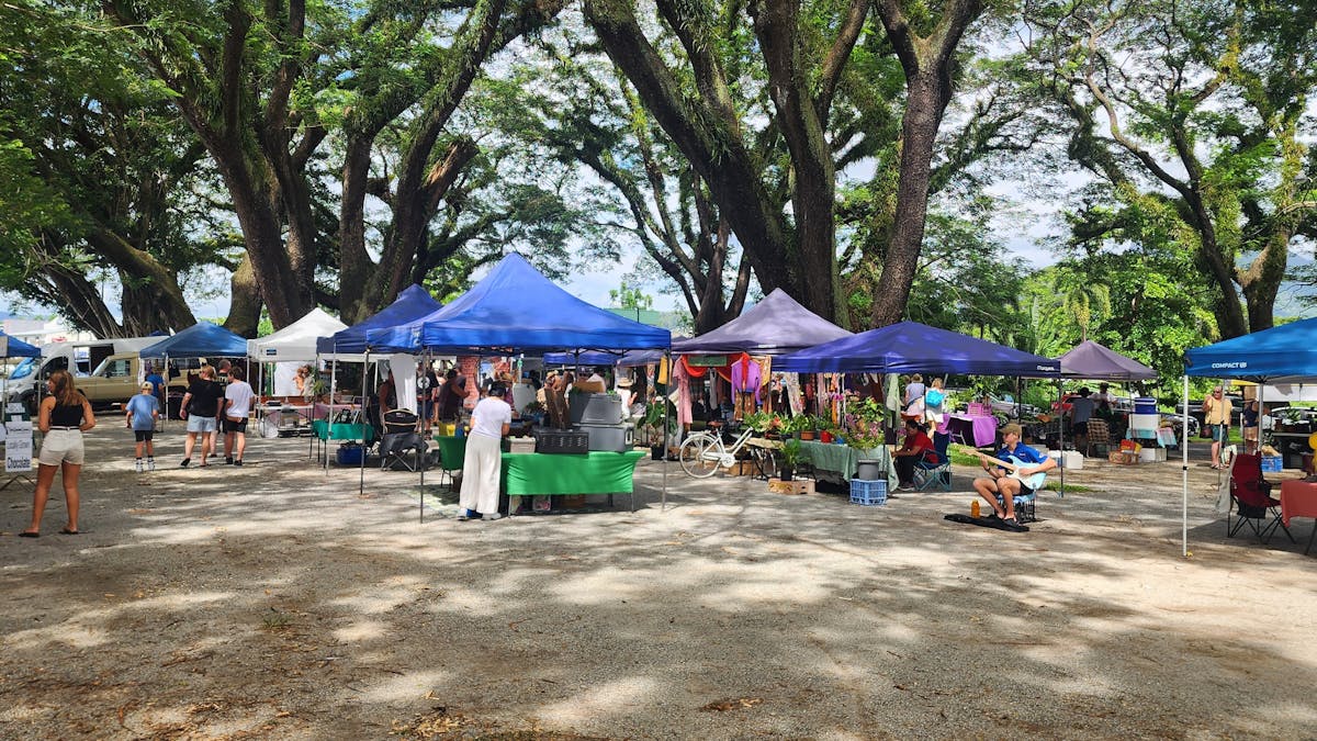 mossman markets