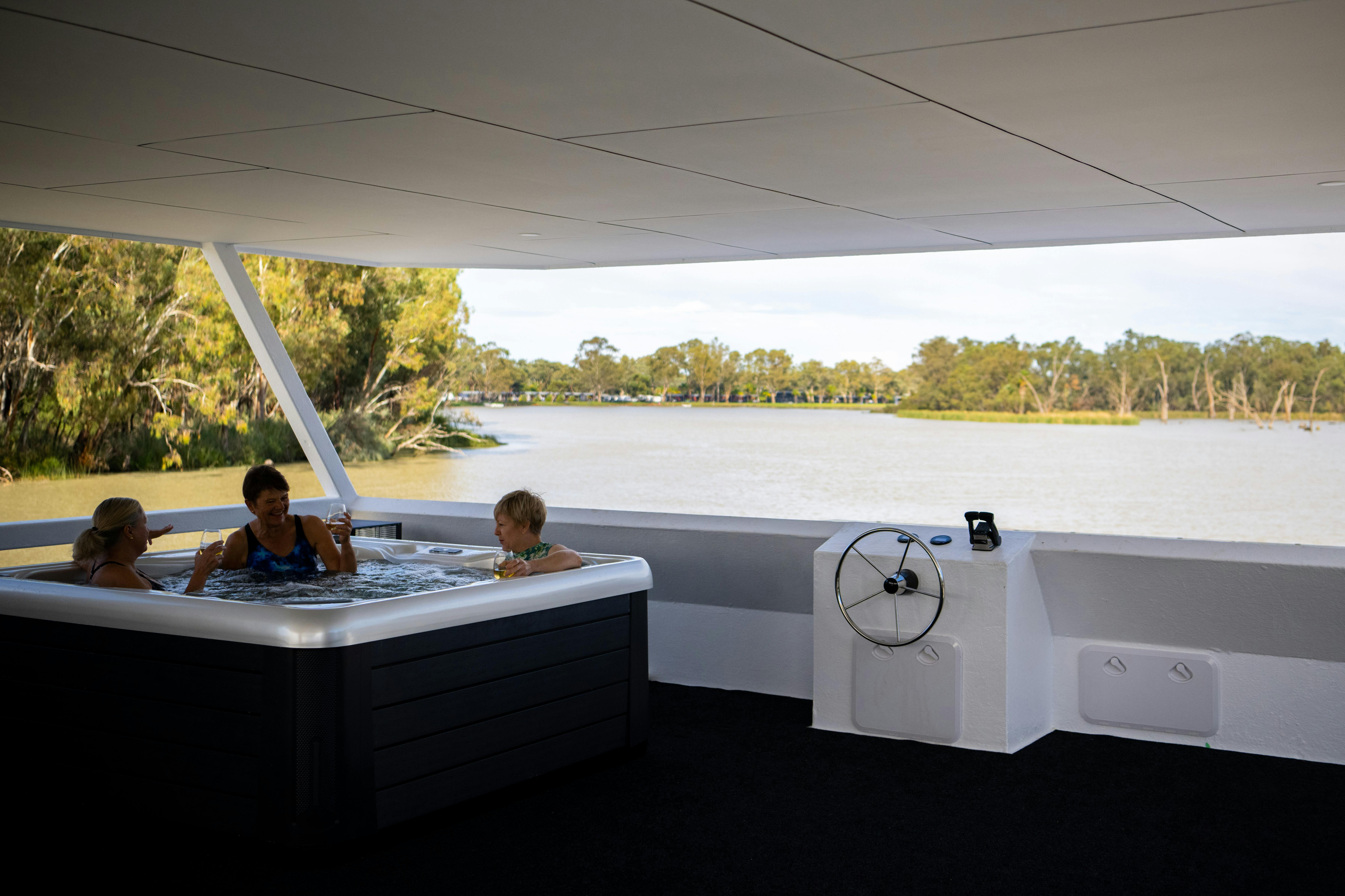 Top deck spa on a luxury Murray River Houseboat
