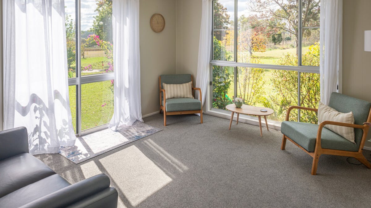 Marnita Farmhouse Sunroom