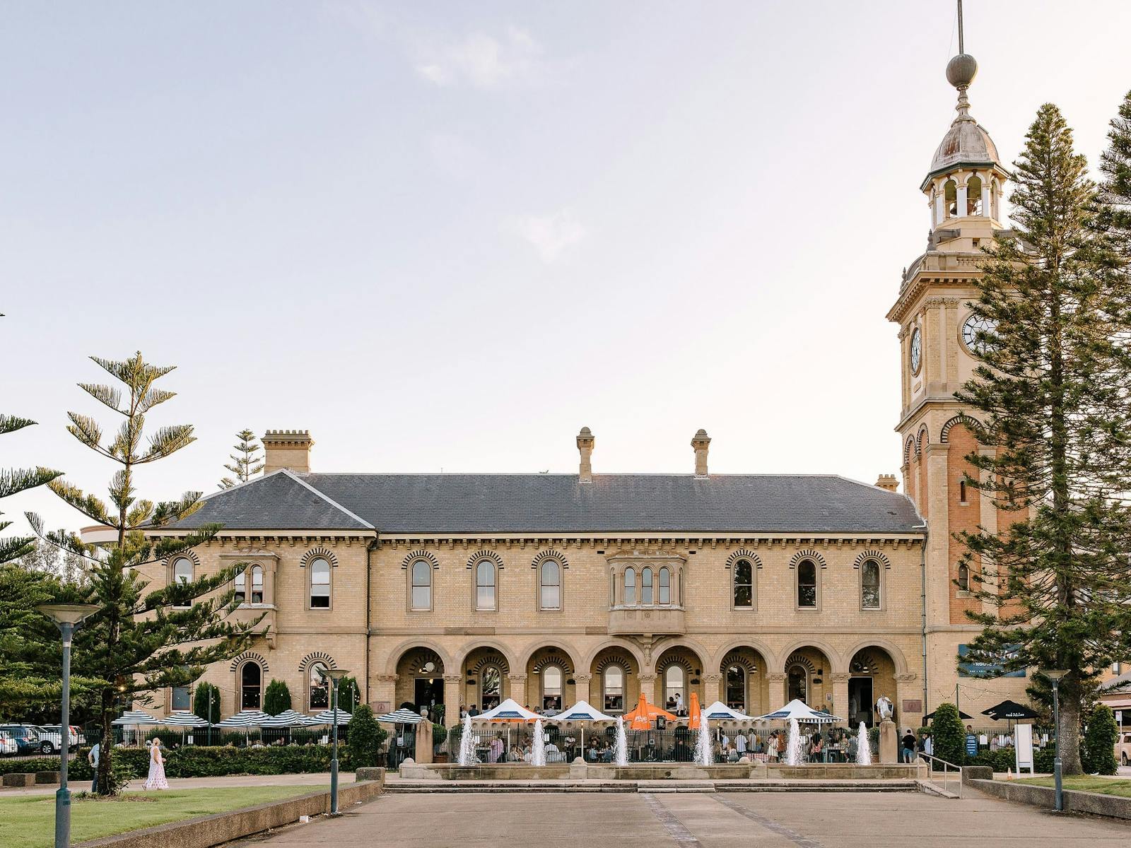 Customs House Hotel | NSW Holidays & Accommodation, Things to Do ...