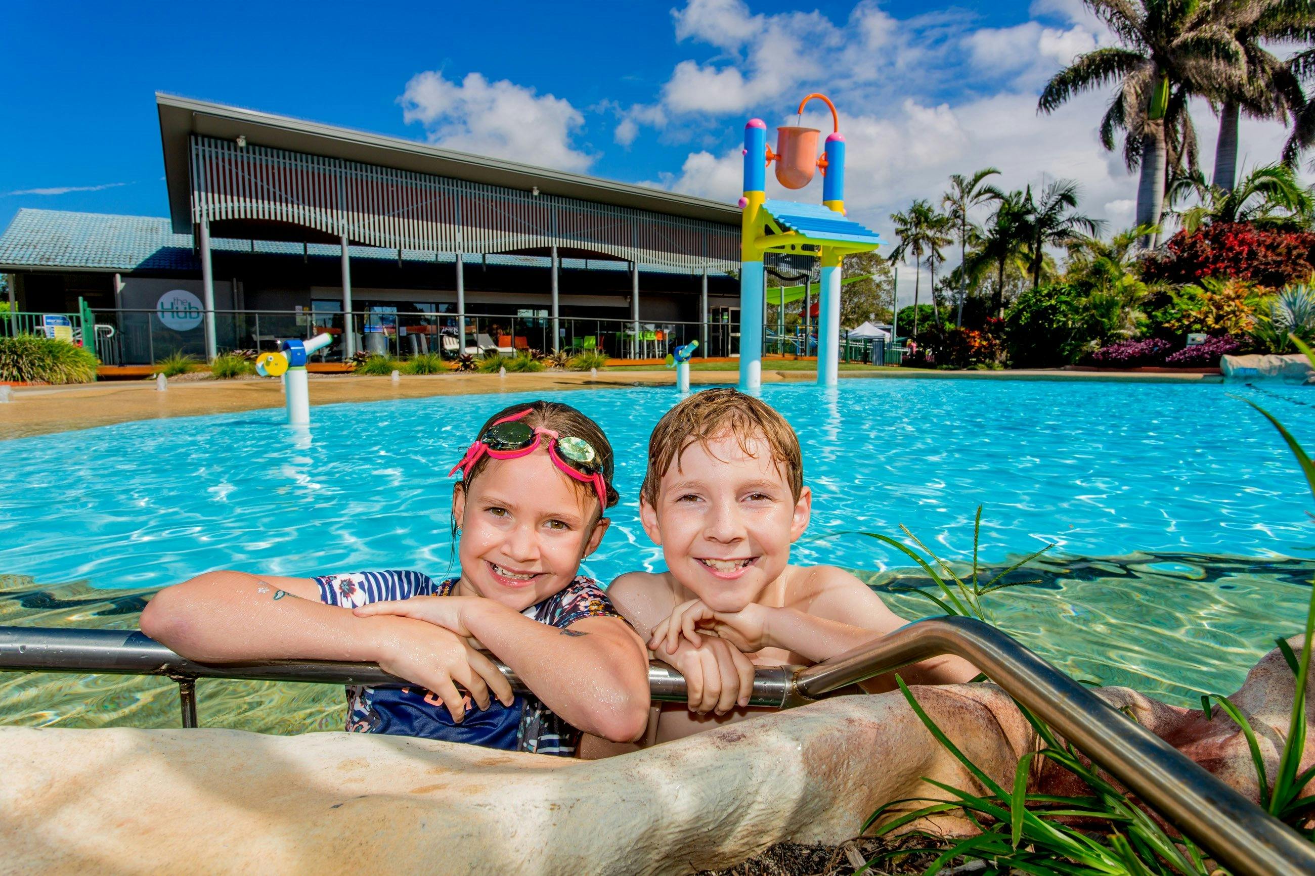 park beach holiday park pool