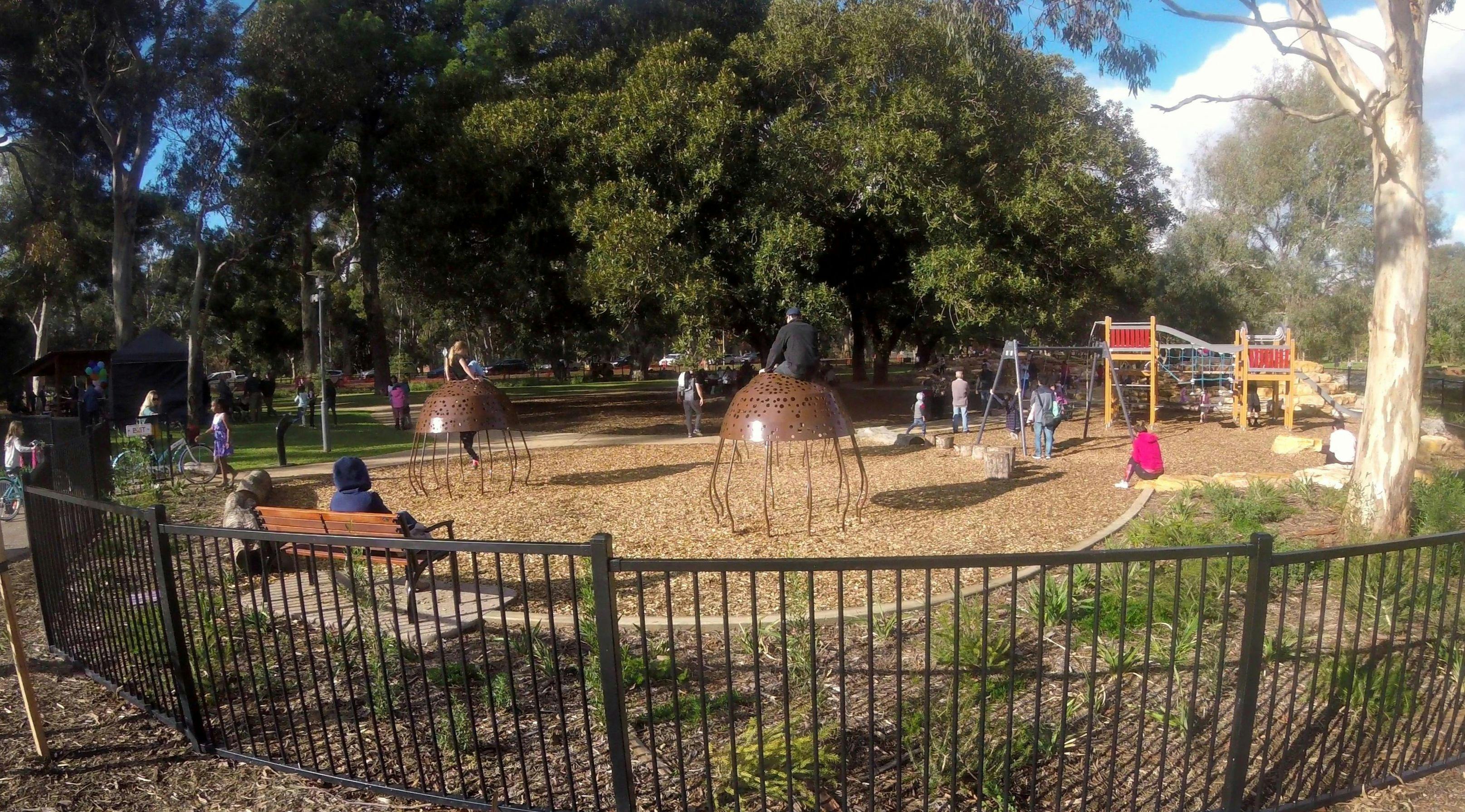 Marshmallow Playspace in Pelzer Park / Pityarilla (Park 19)