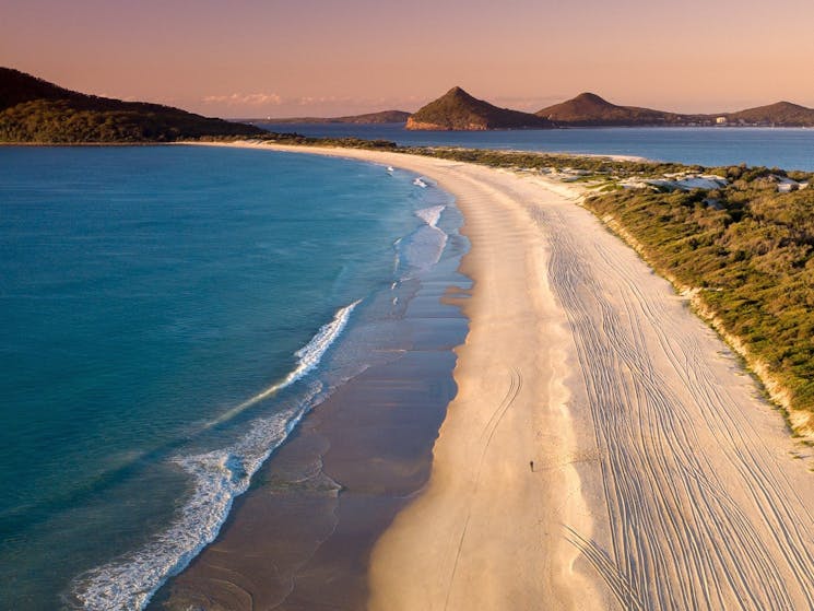 Bennetts Beach at Hawks Nest