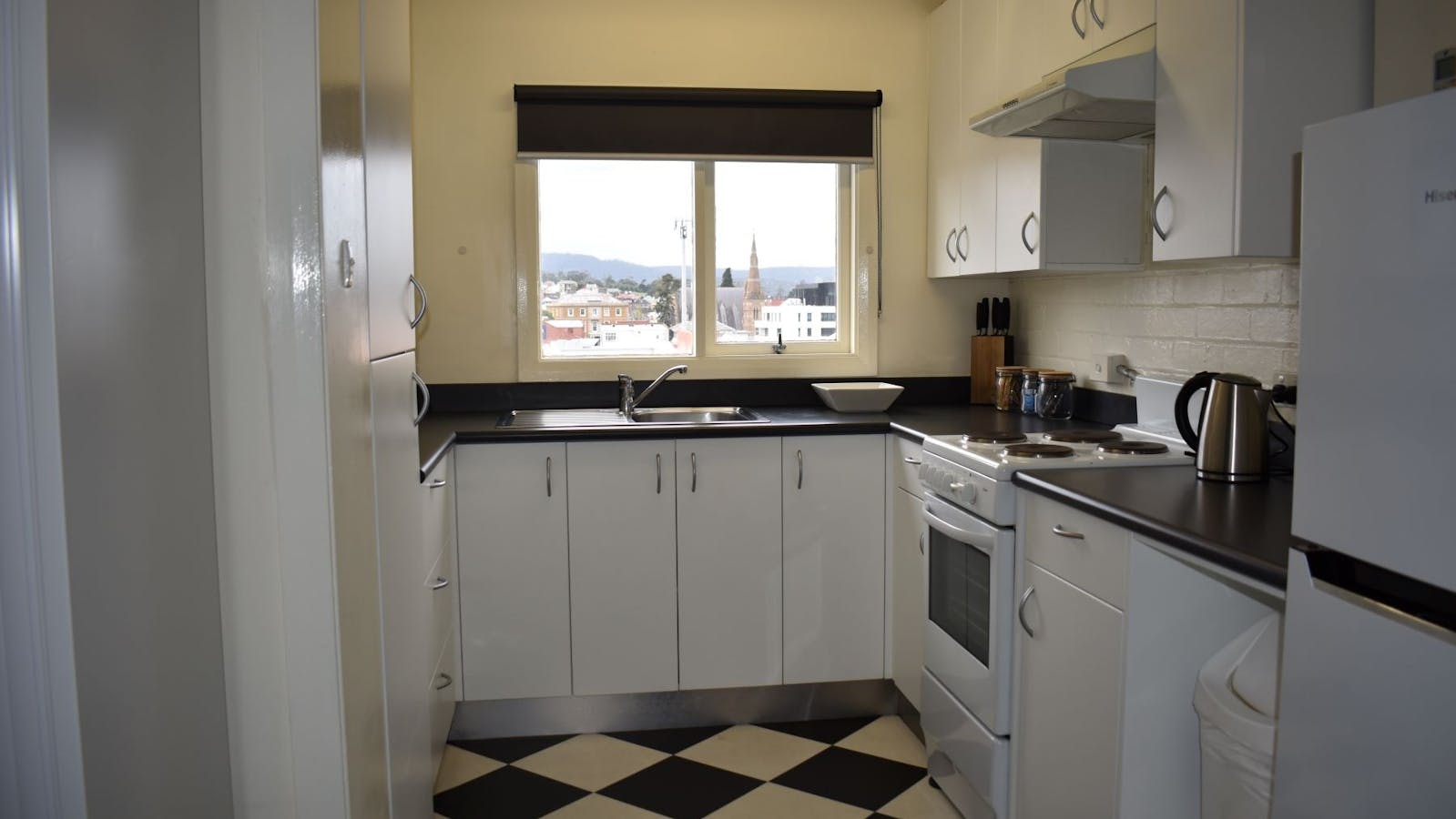 Well equipped kitchen