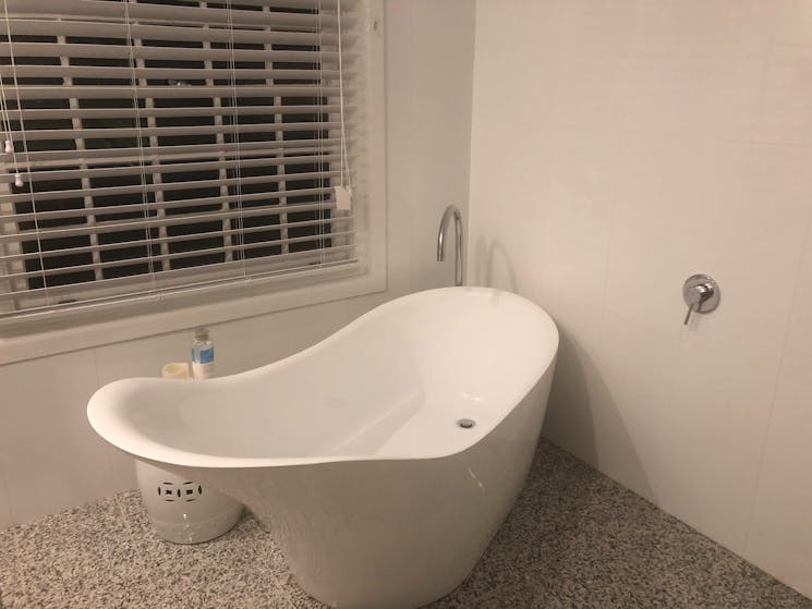 Large bath with picture window