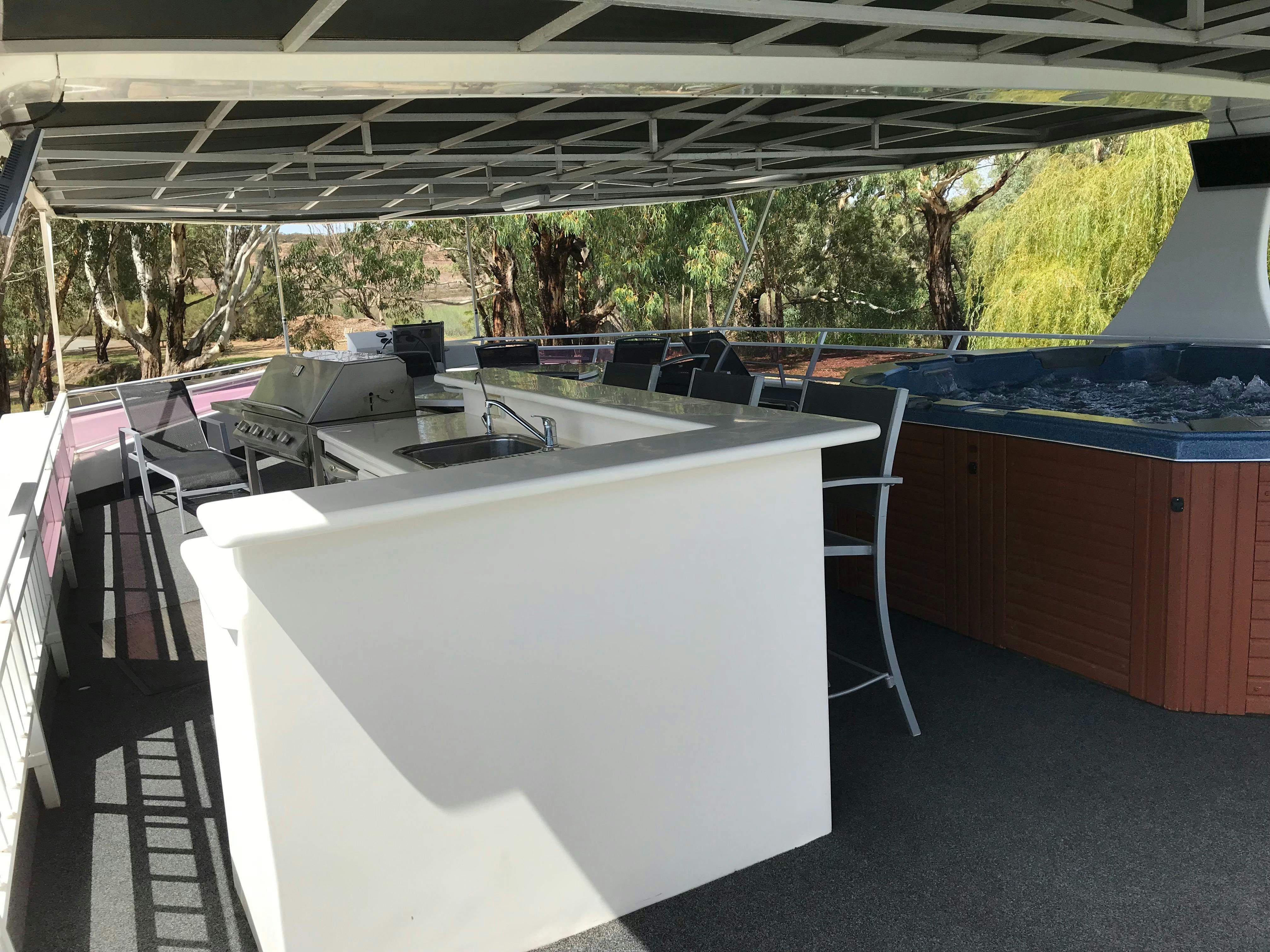 Love Life Houseboat