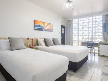 Nightcap at Emerald Star Hotel Nightcap at Emerald Star Hotel