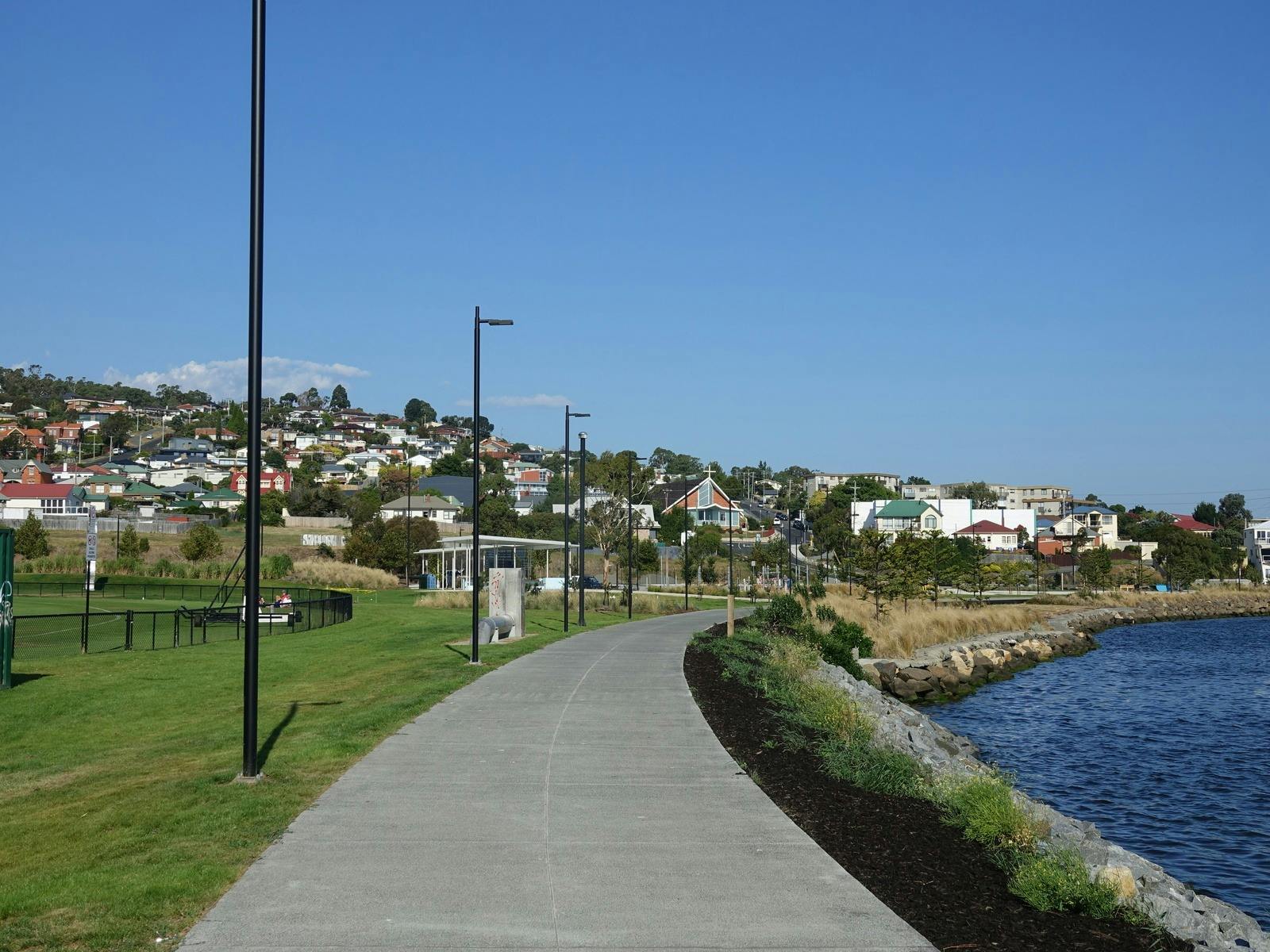 Clarence Foreshore Trail 2
