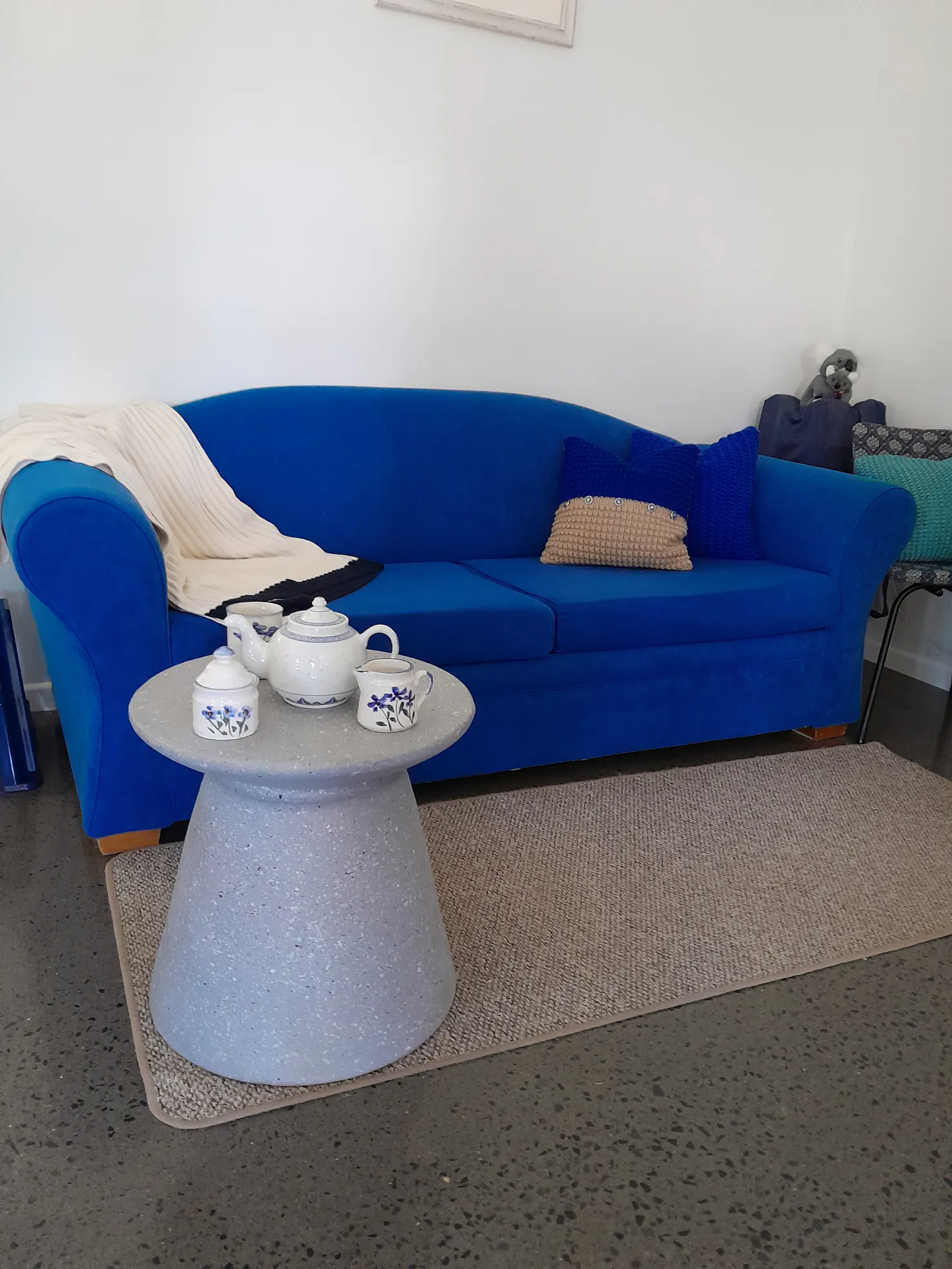 Pull-Out Sofa Bed