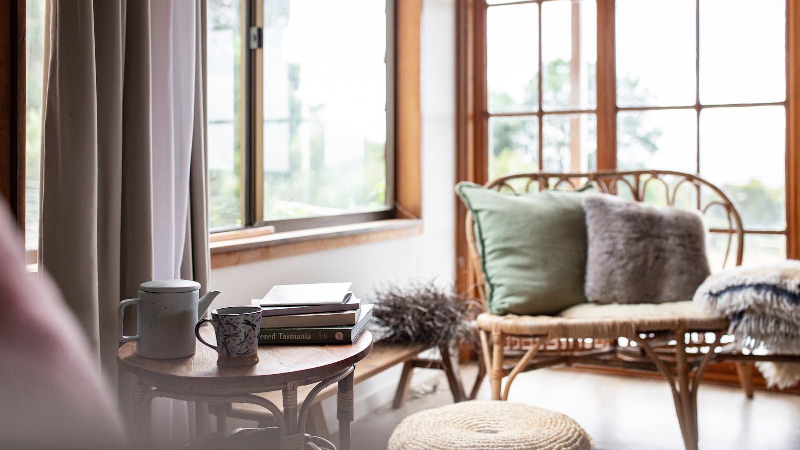 Relax in the cosy loungeroom