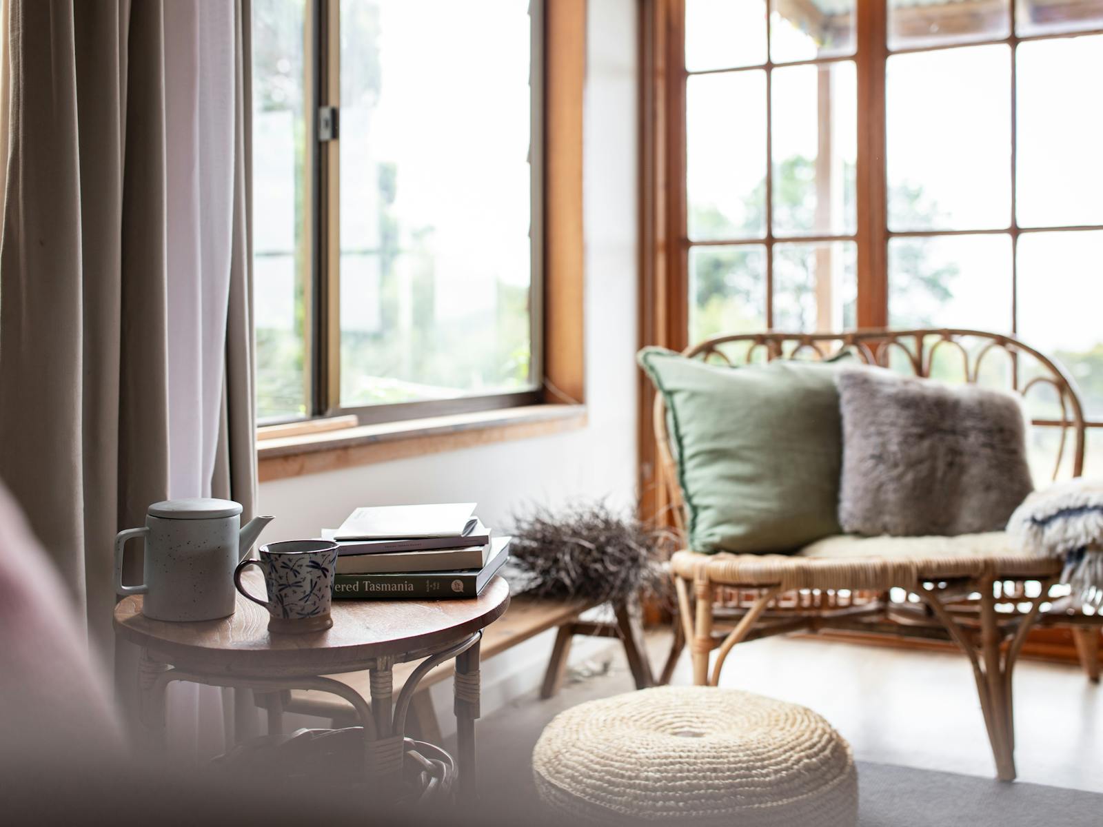Relax in the cosy loungeroom