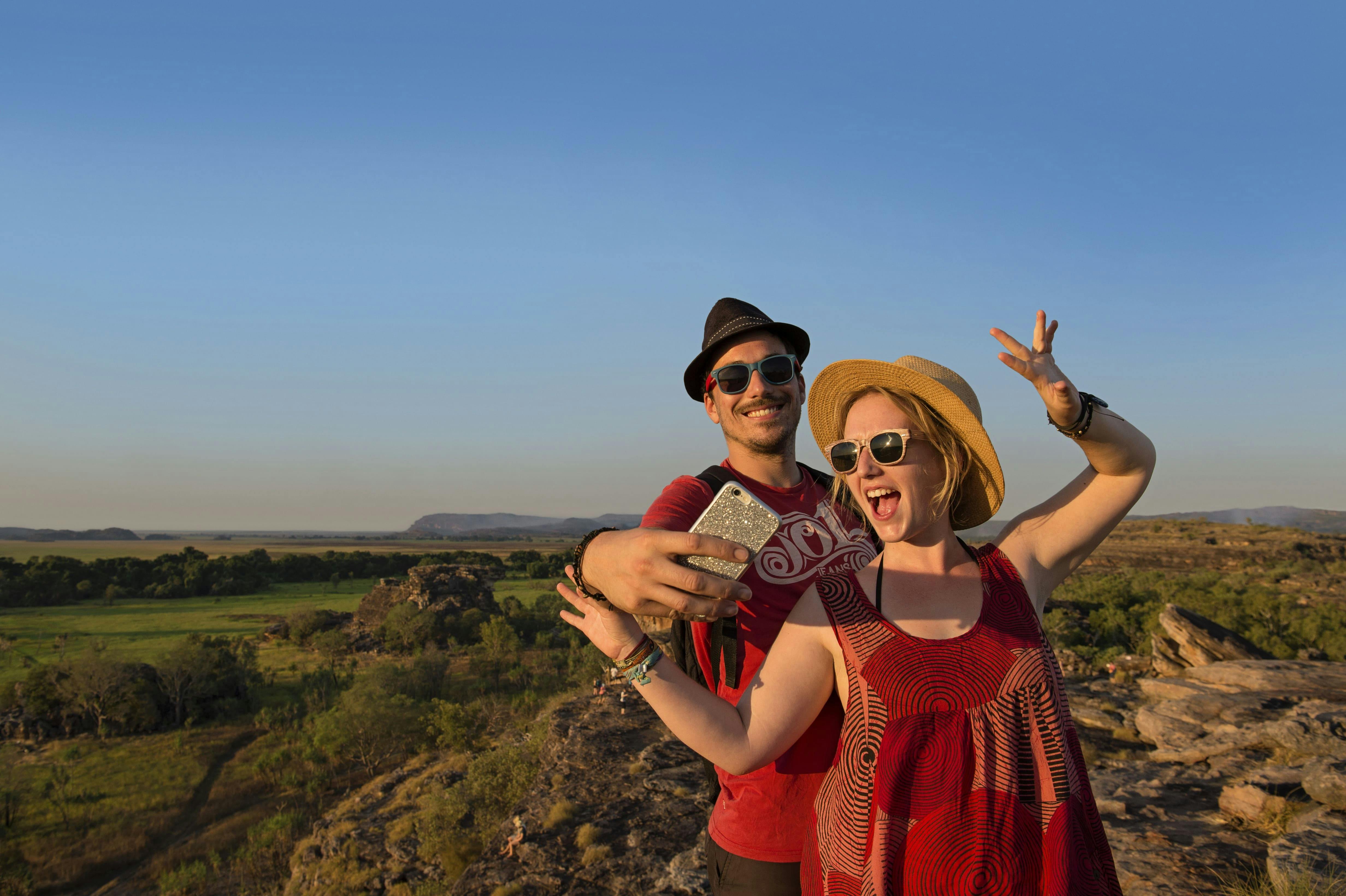 Autopia Tours - Kakadu National Park Ubirr lookout