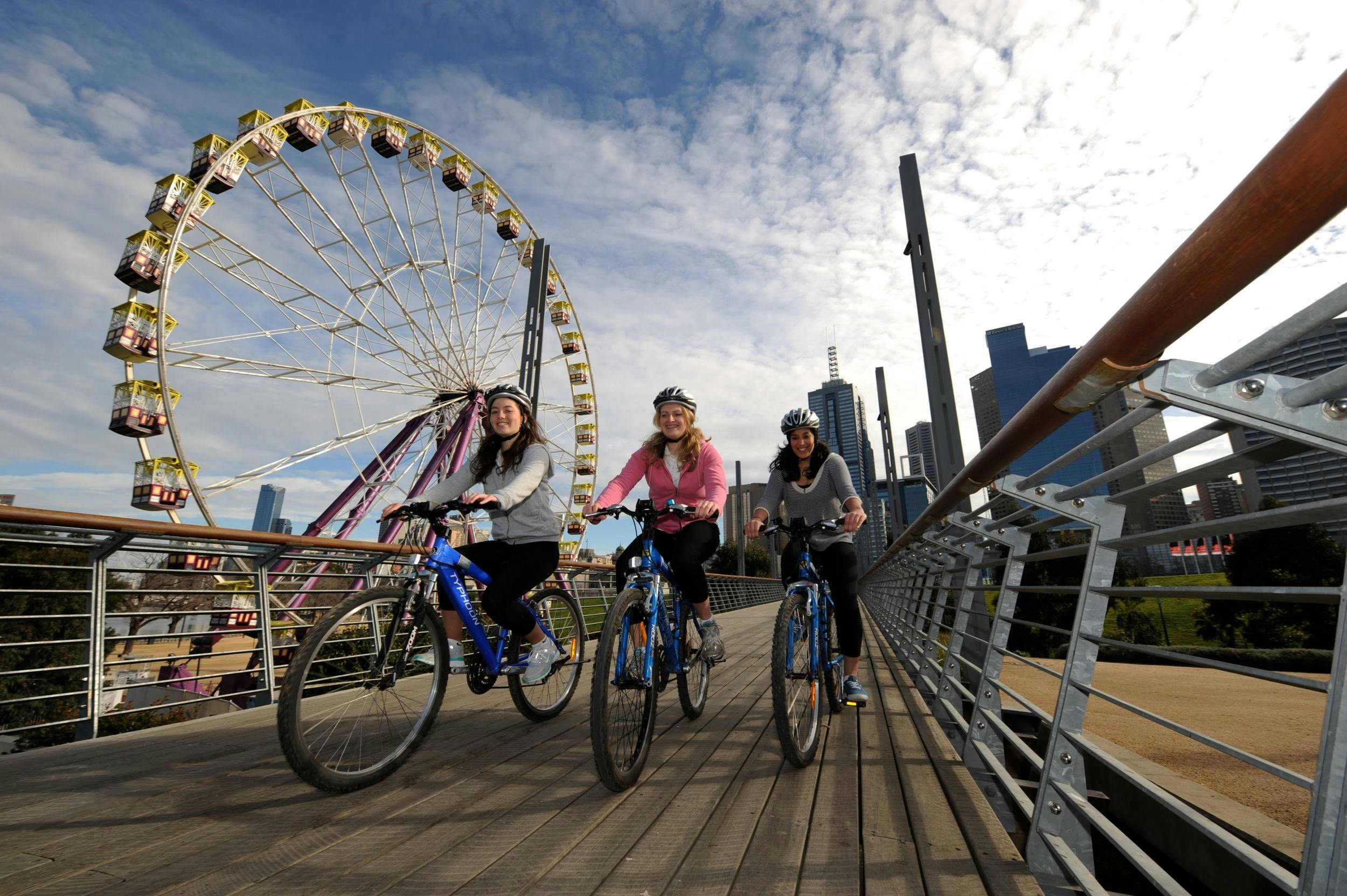 Docklands cycling