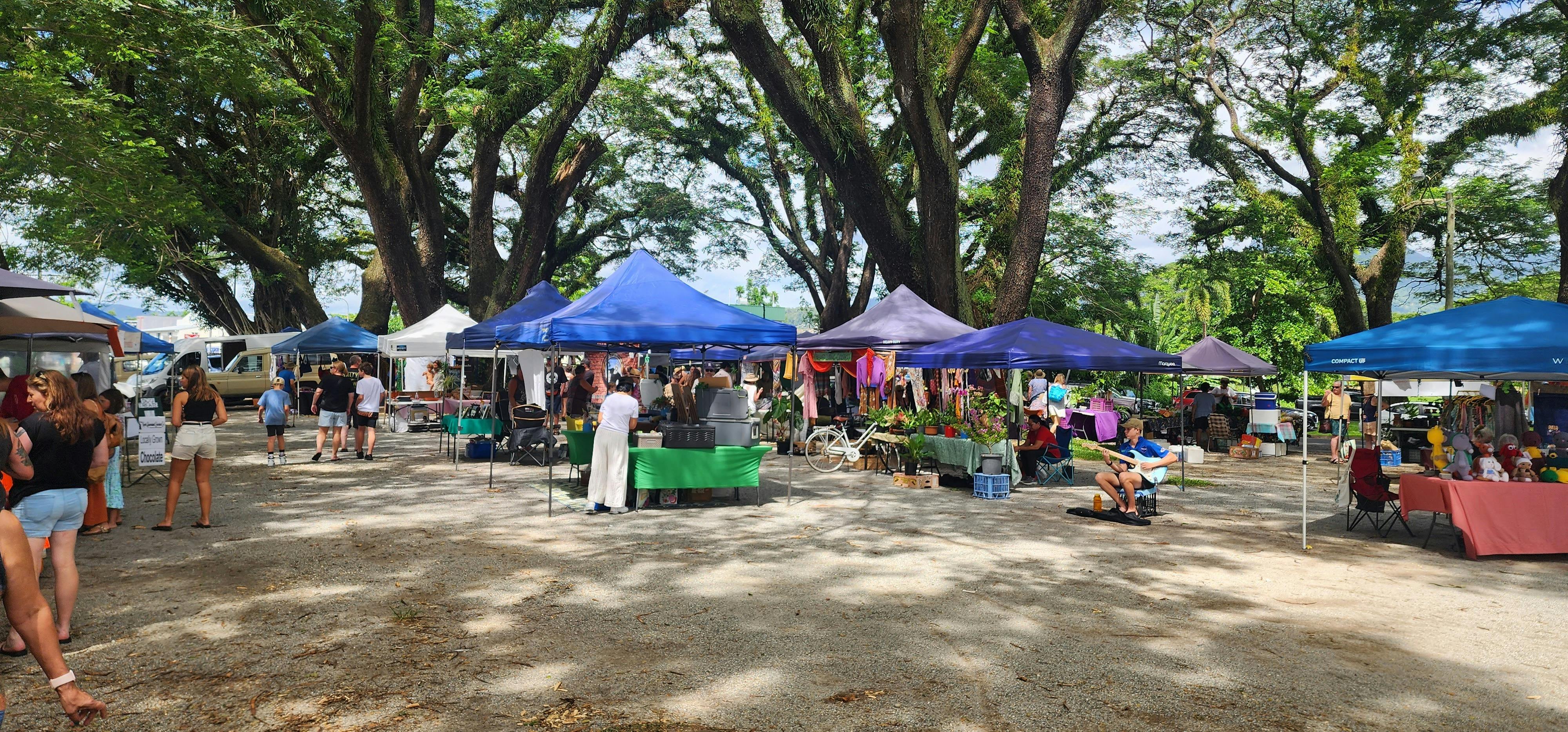 mossman markets