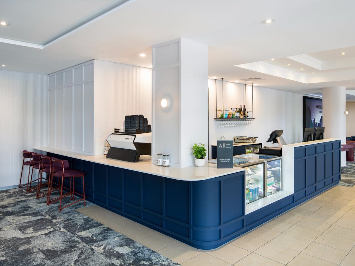 Distrikt Press cafe