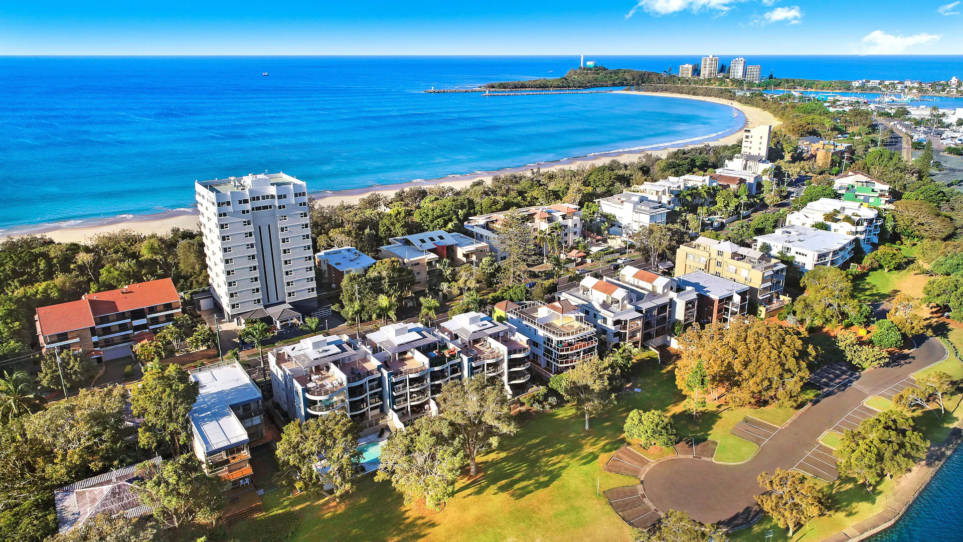 Just across the road to the amazing Mooloolaba Beach