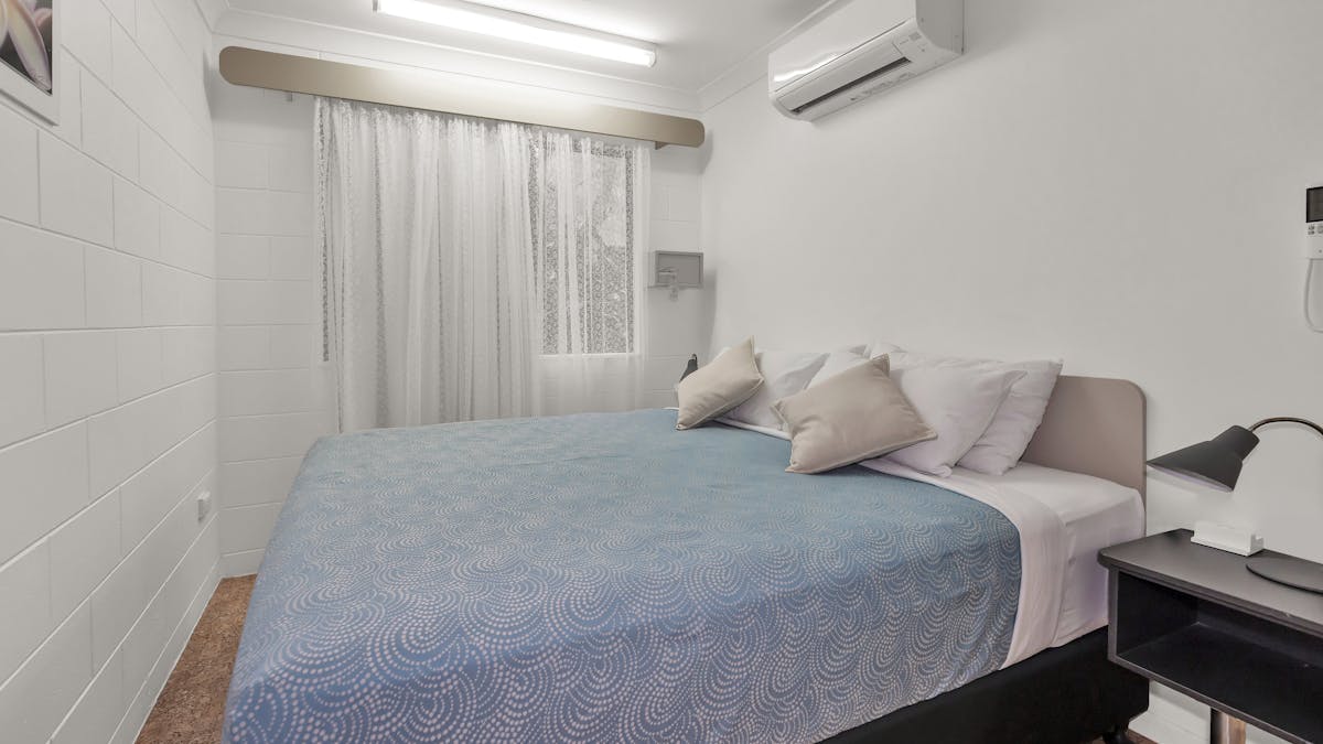 New king size beds