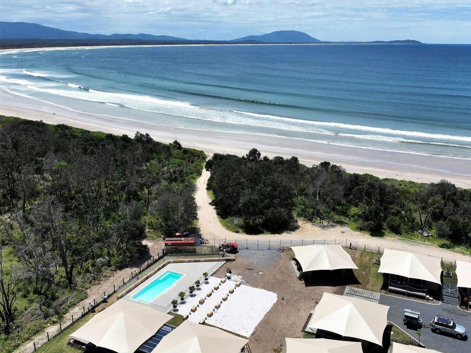 Crowdy Bay Eco Resort 해변가