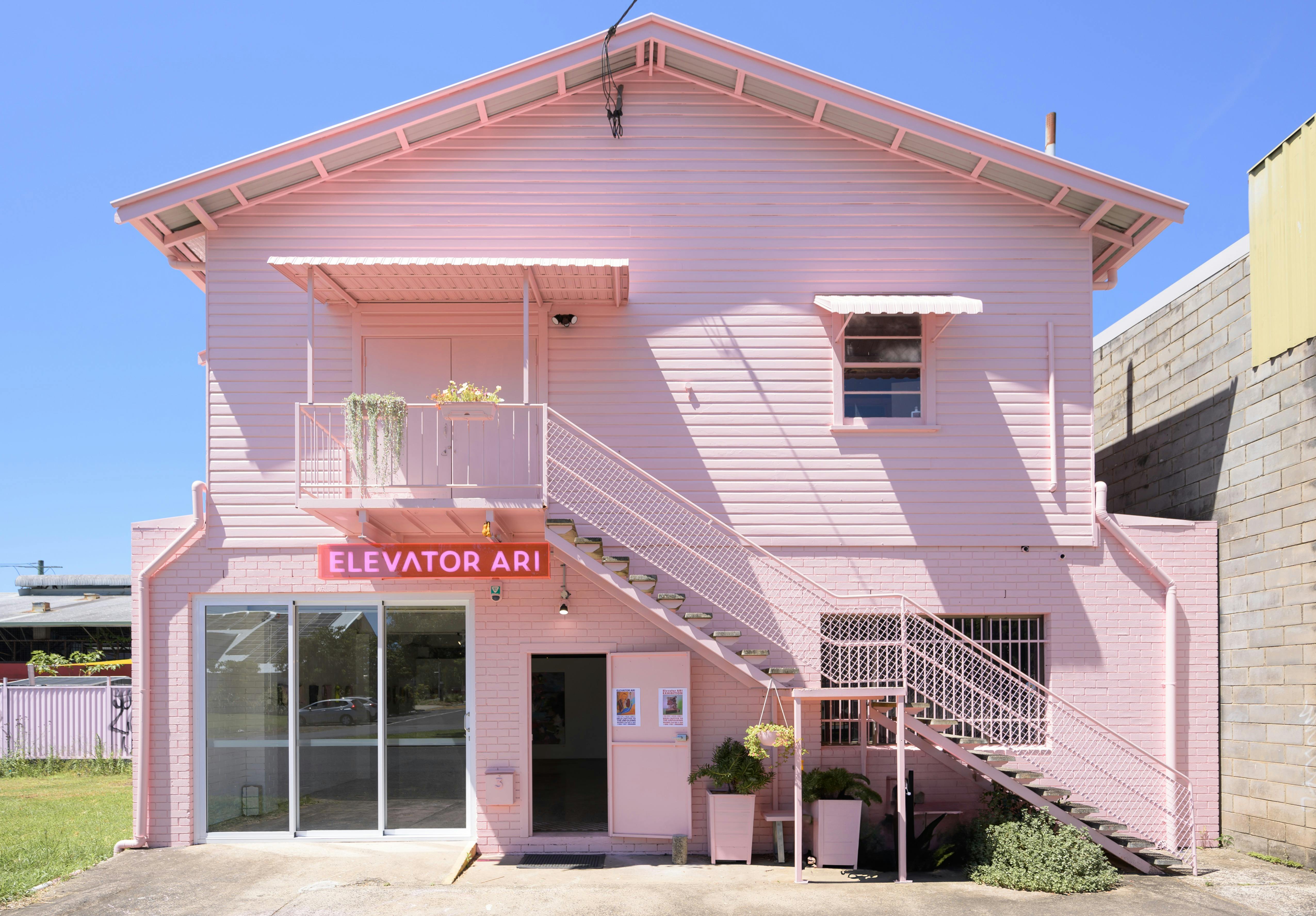Front entrance to Elevator ARI