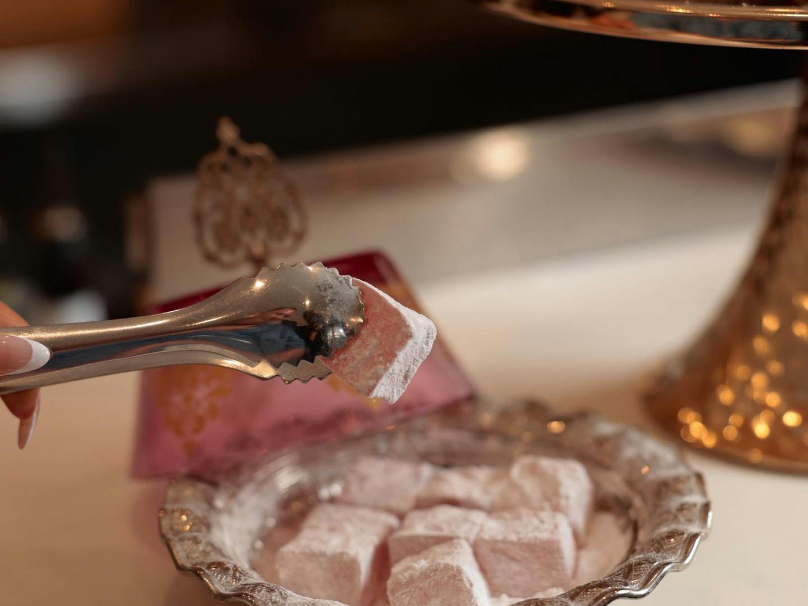 Leila's At The Grand 1