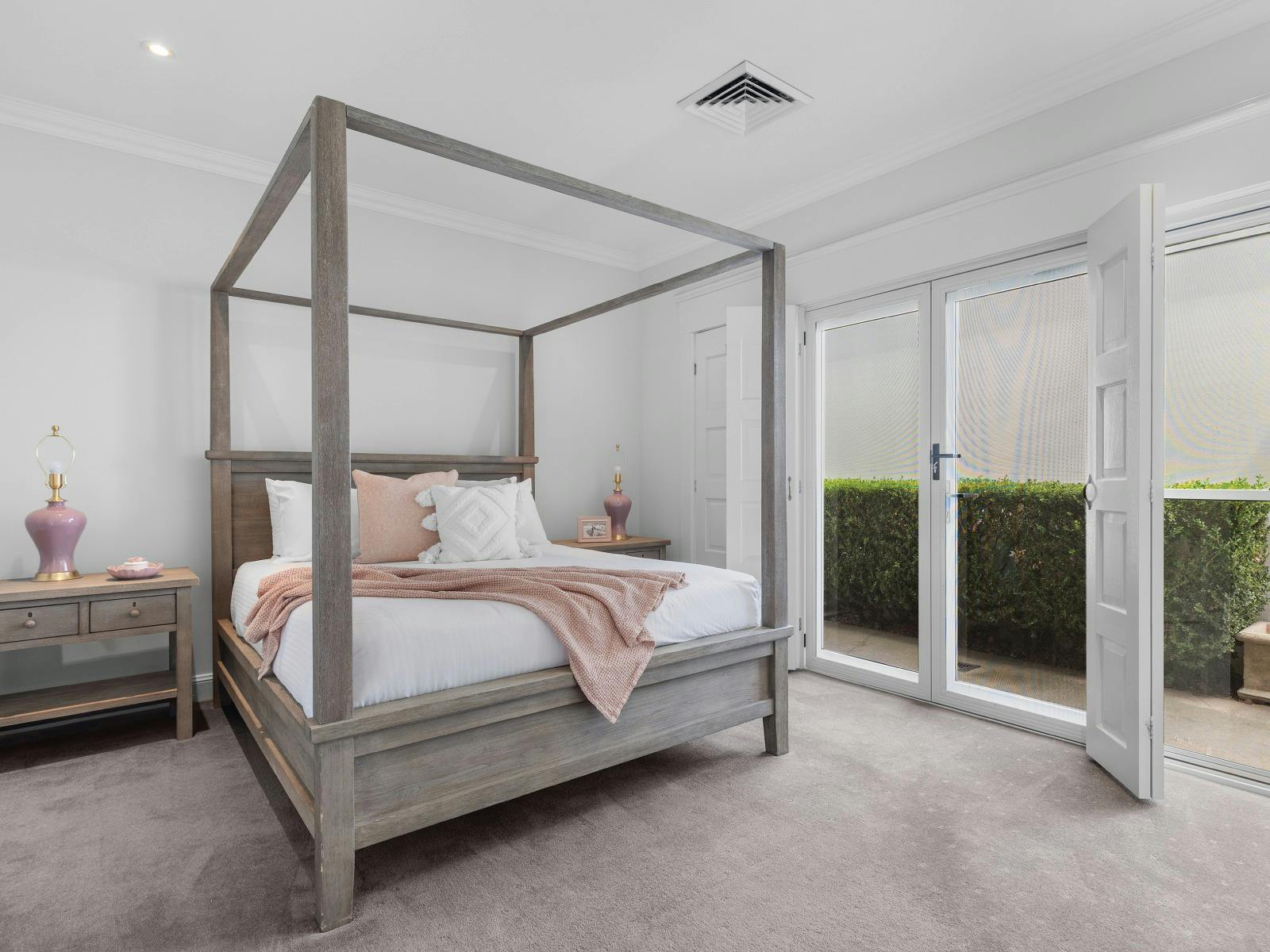 Time Space bedroom 1