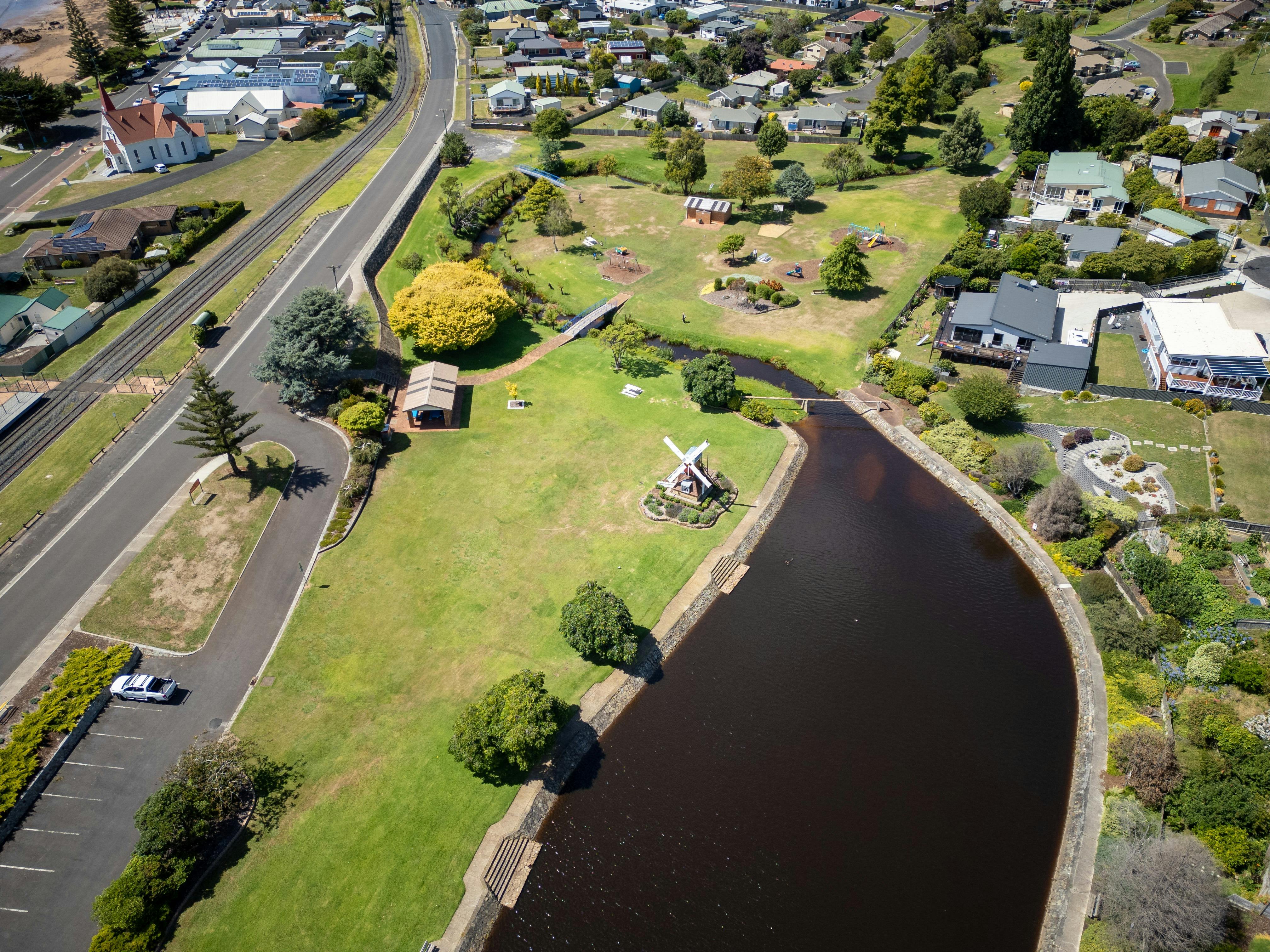 Hiscutt Park, Penguin