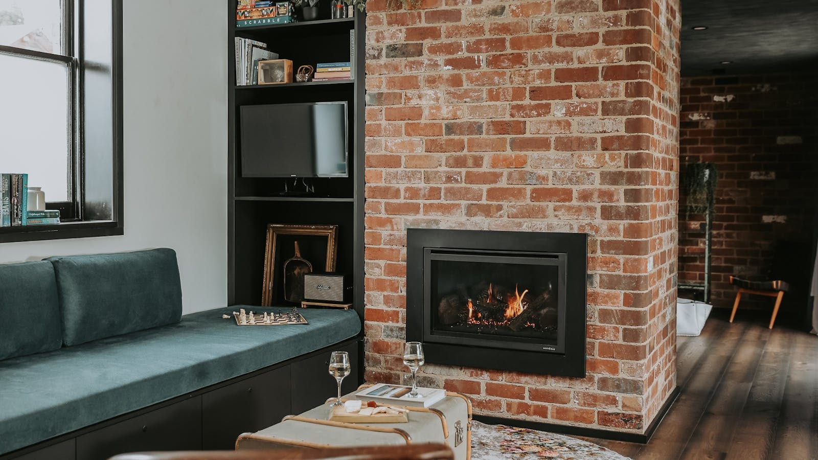 Spend an evening by the fire, planning your Tasmanian adventure.