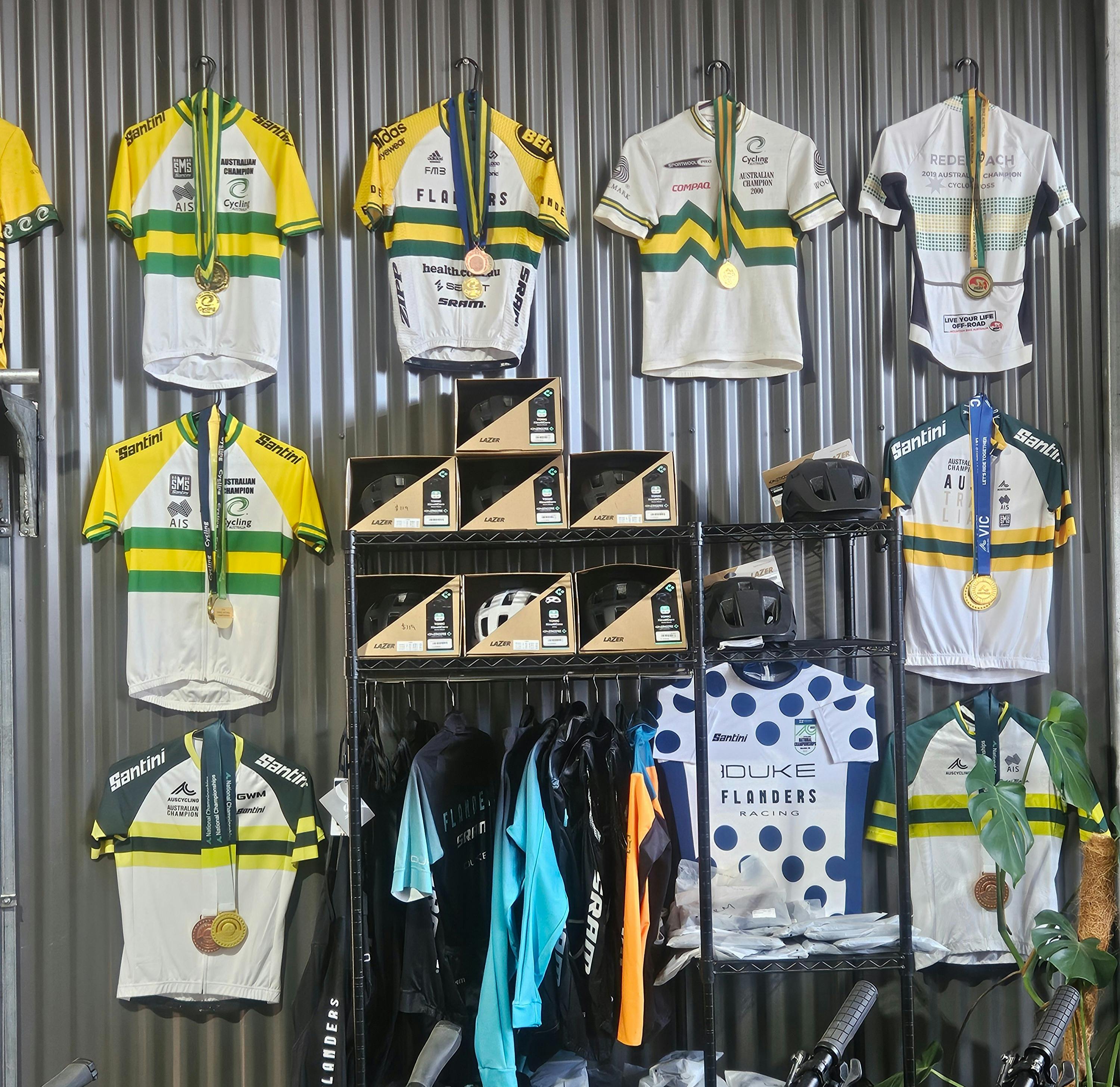 SHOP WALL