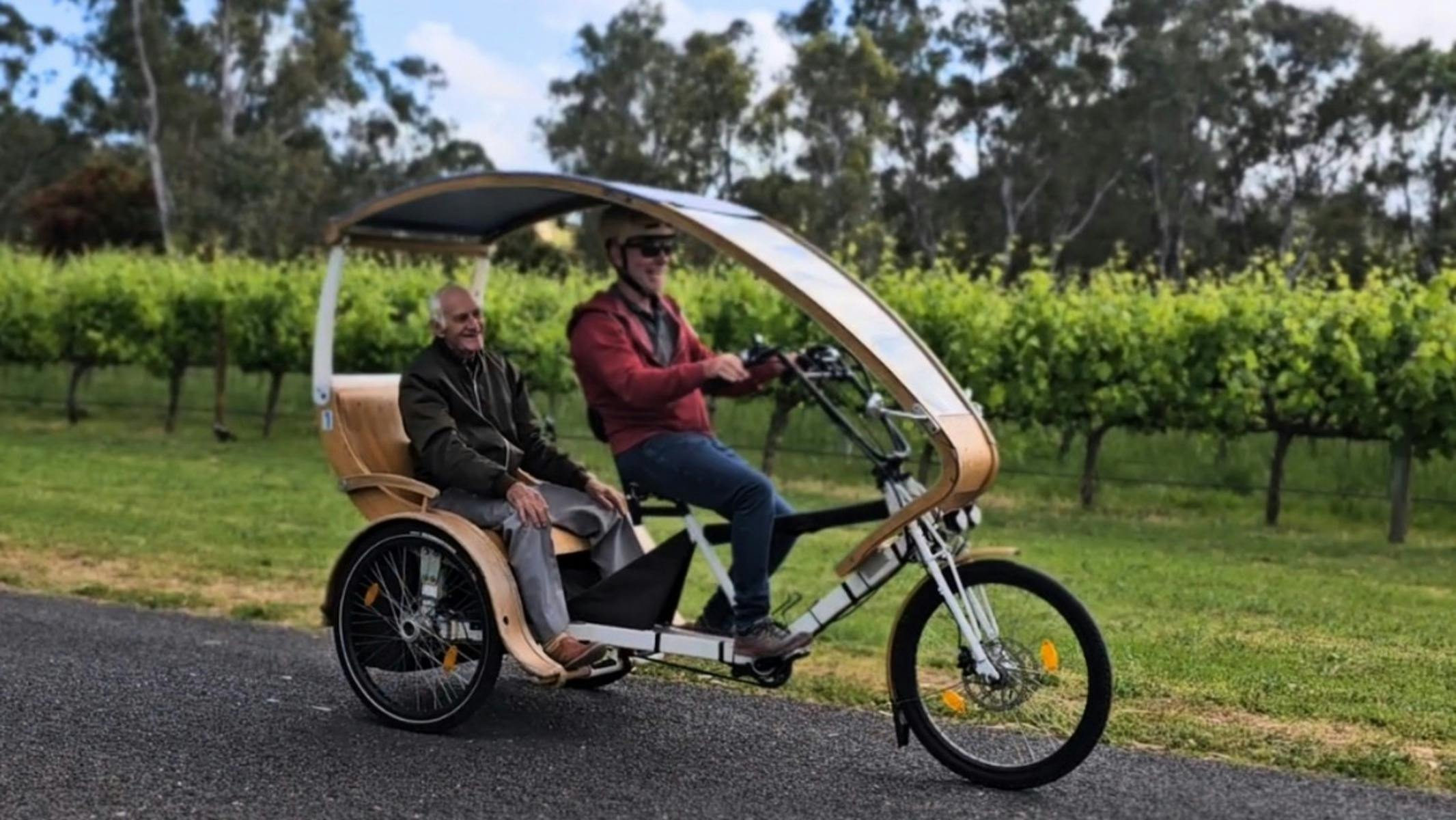 SummerVines: eTukTuk Wine Tour - Shirvington Wines